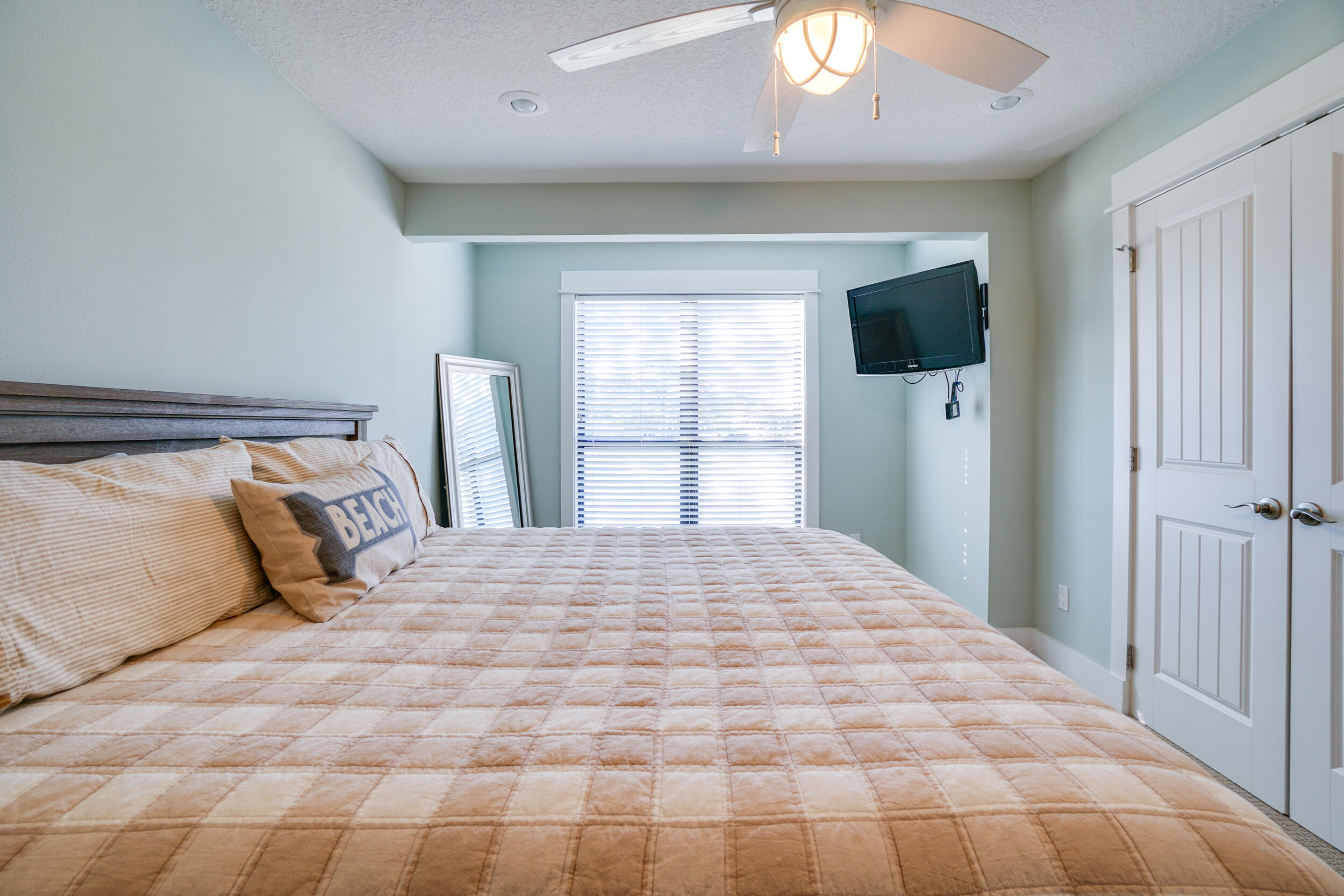 SANDPIPER VILLAGE CONDO - Residential