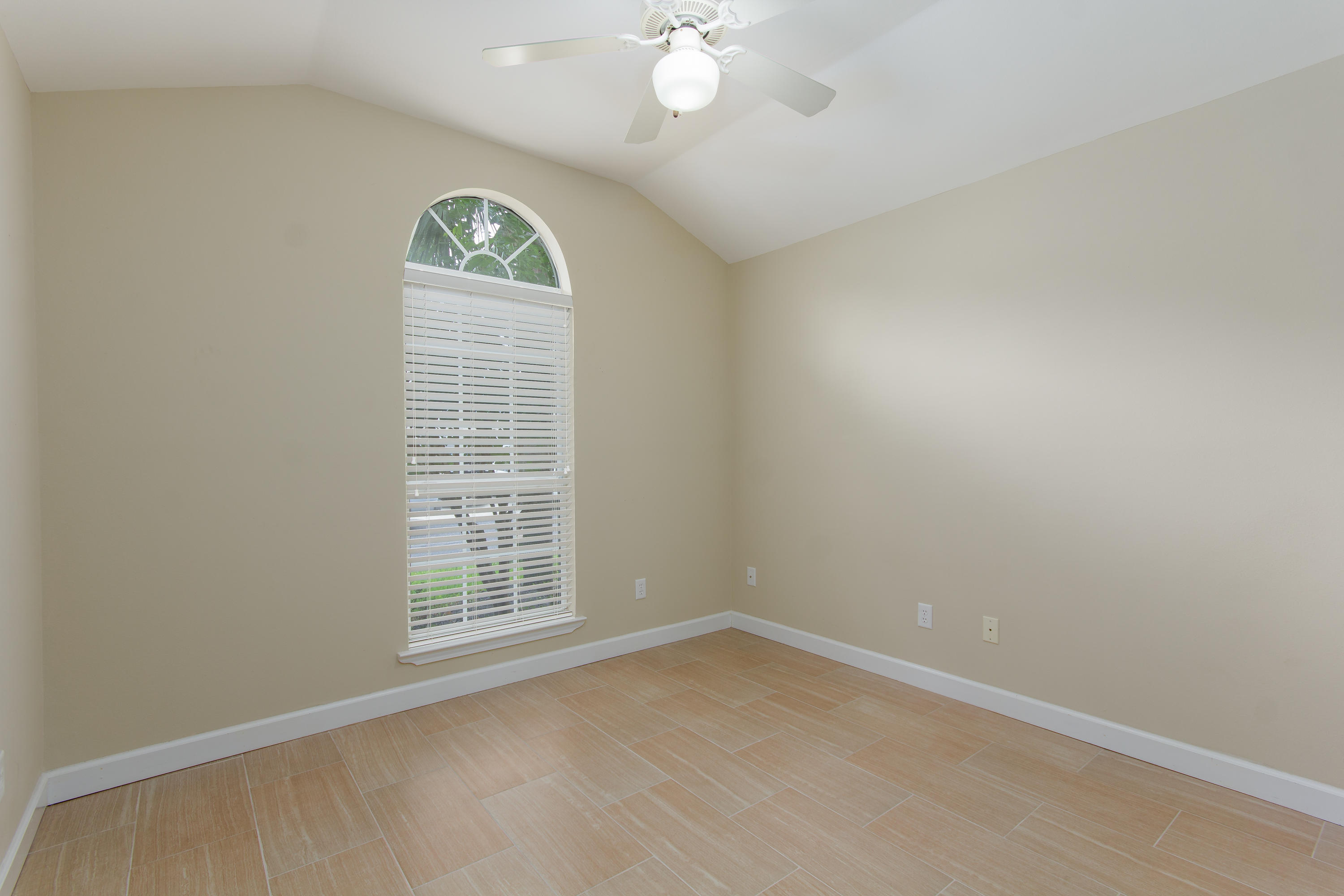 LEGION PARK LANDING - Residential
