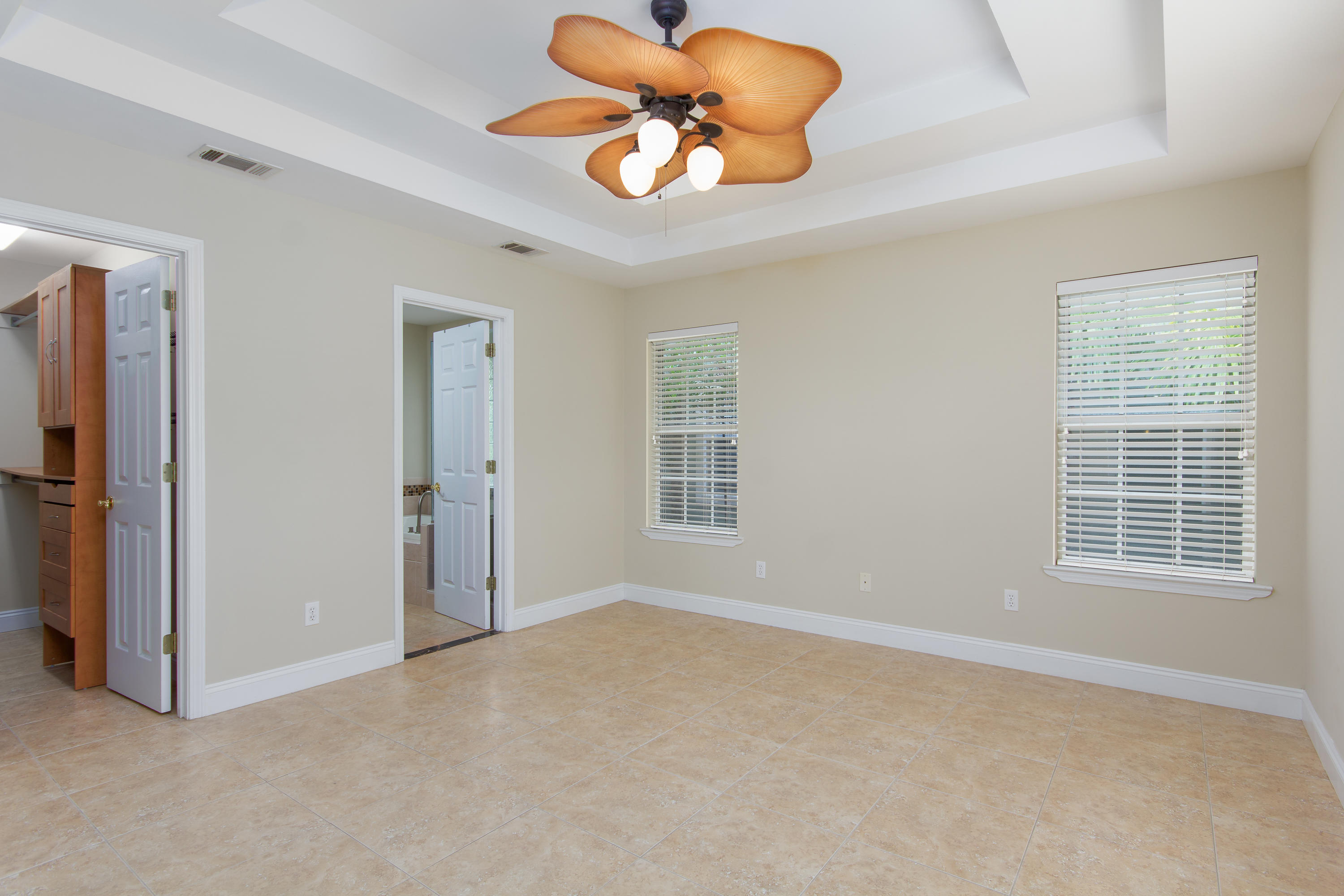 LEGION PARK LANDING - Residential