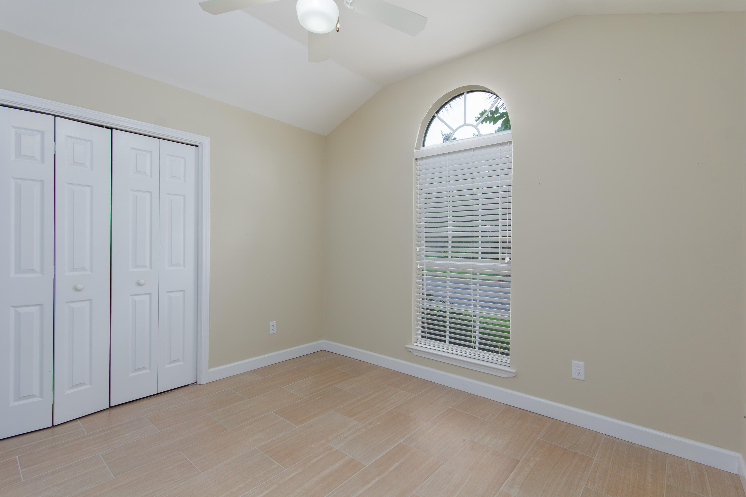 LEGION PARK LANDING - Residential