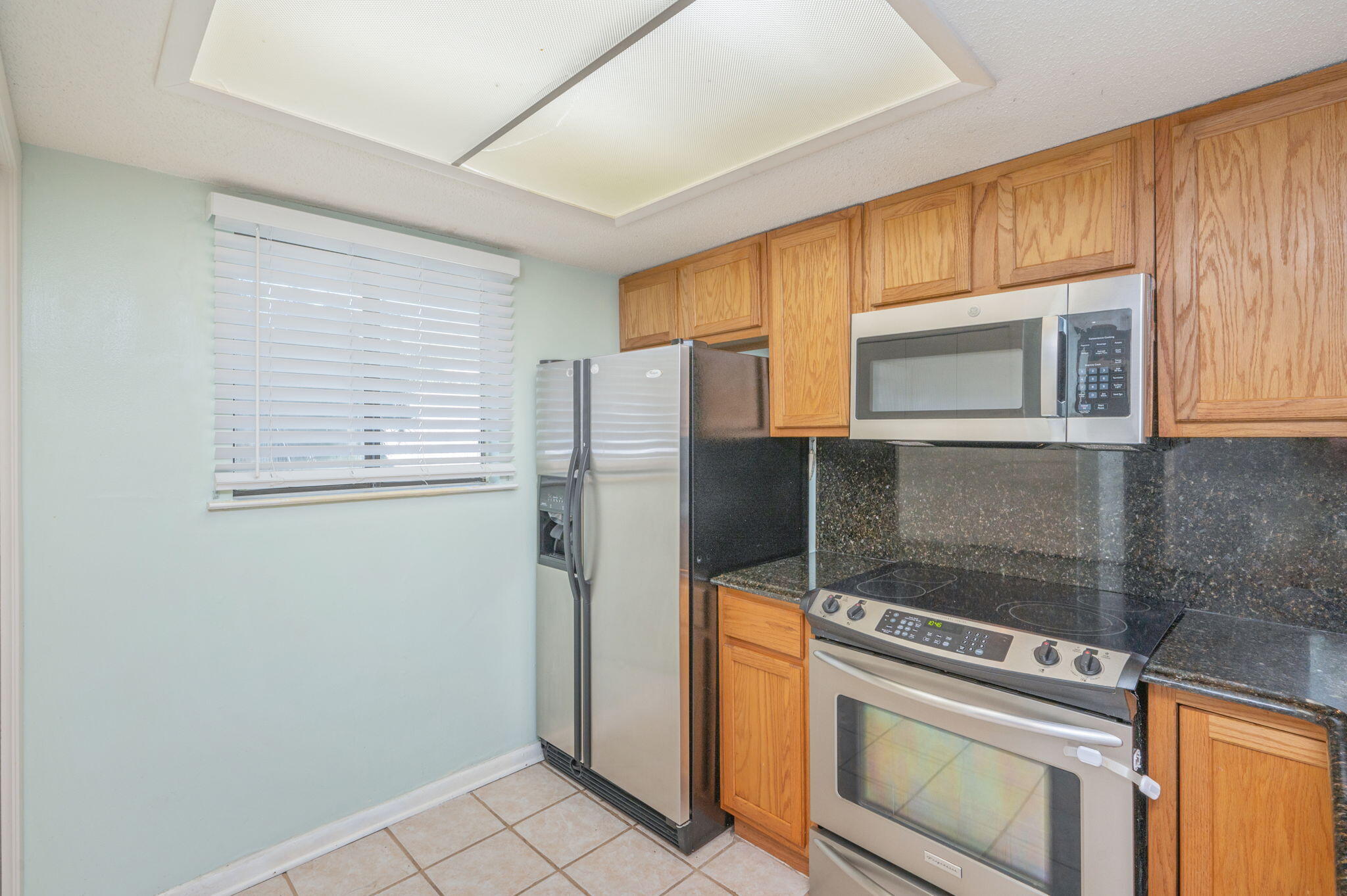 DESTIN RACQUET CLUB T/H - Residential Lease