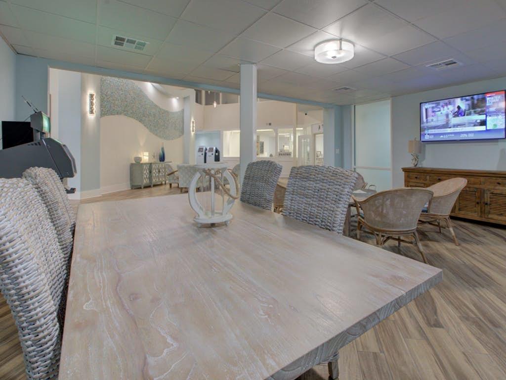SUNDESTIN INTERNATIONAL CONDO - Residential