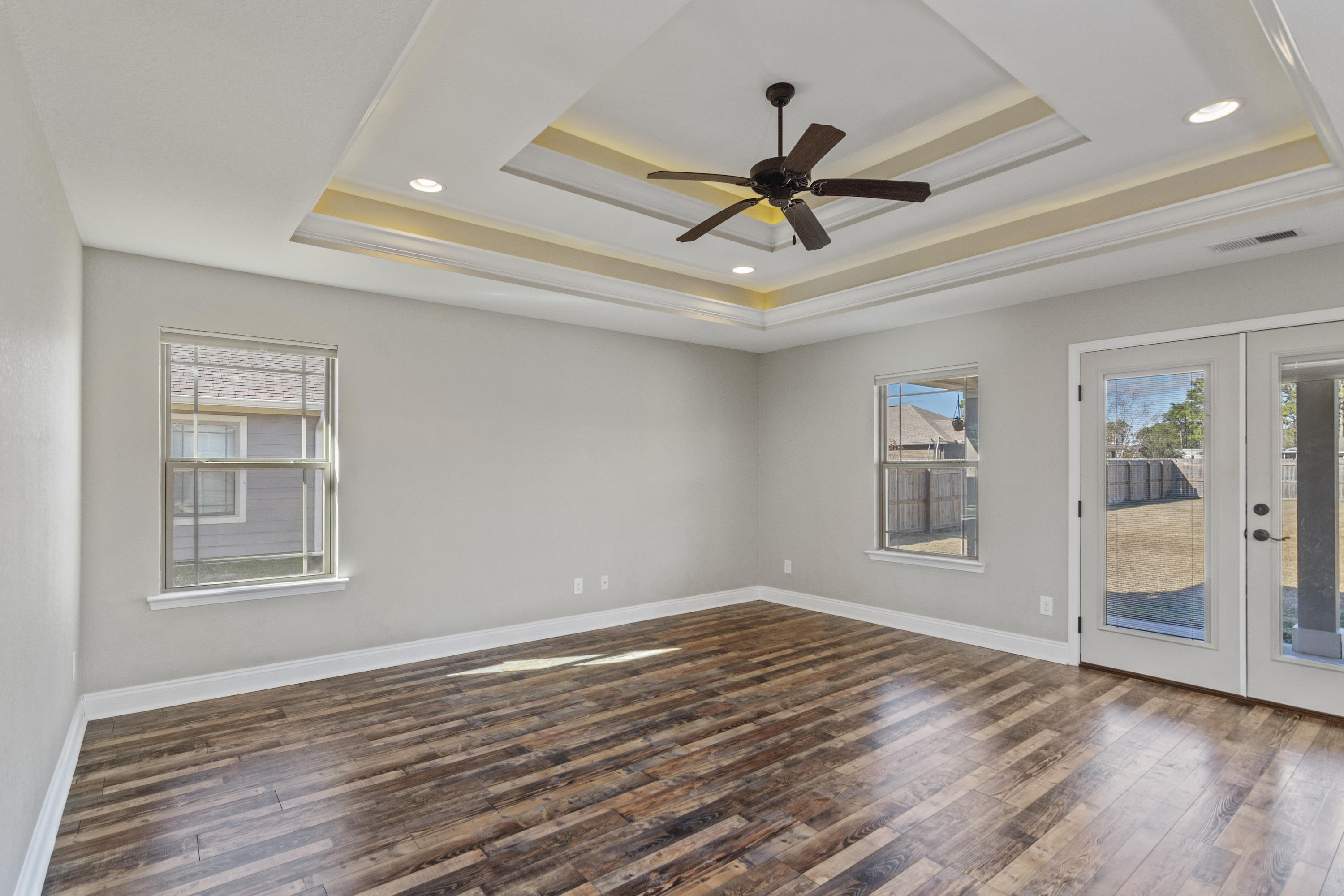 NAVARRE S/D 2ND ADDN - Residential