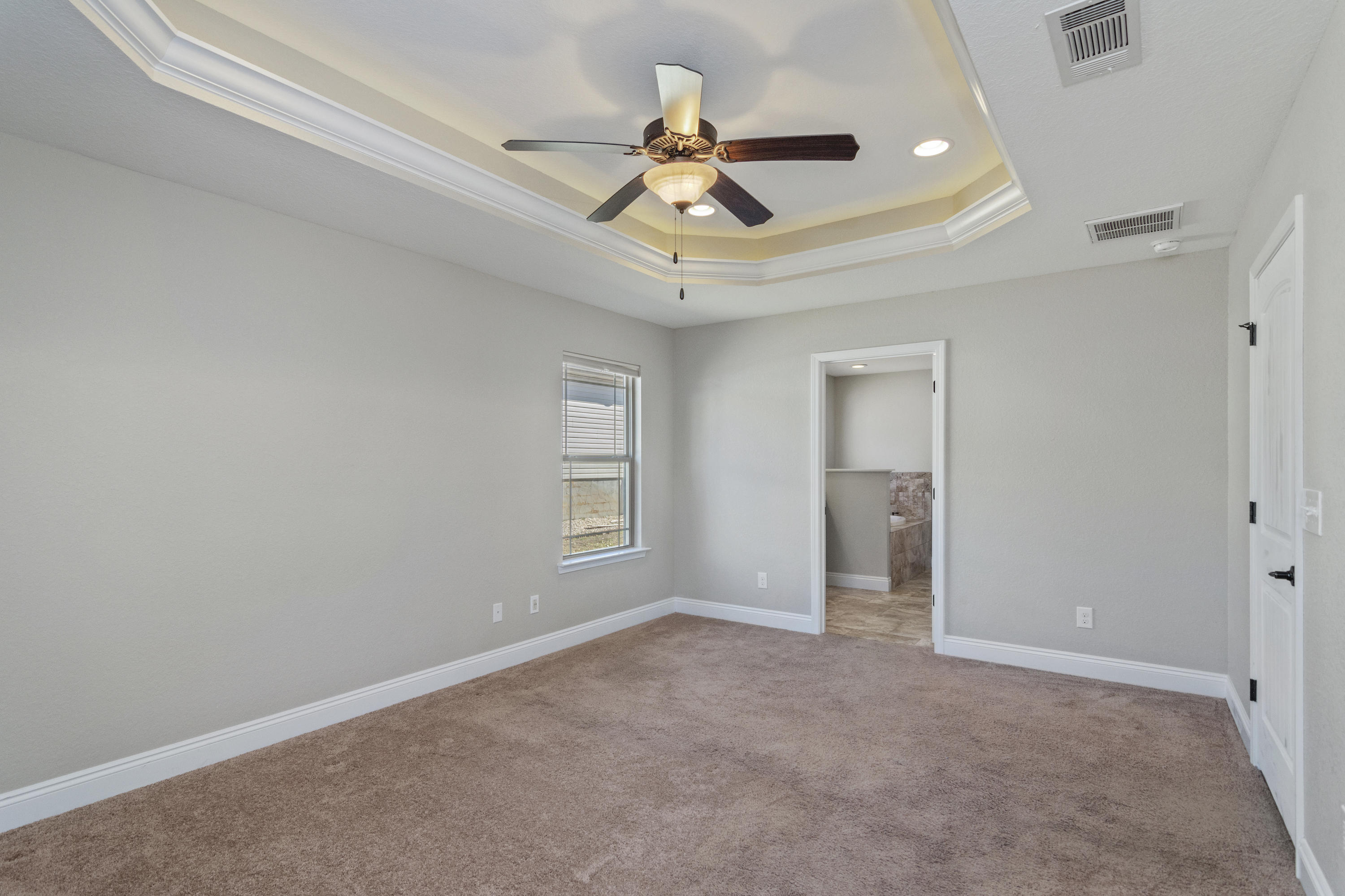 NAVARRE S/D 2ND ADDN - Residential