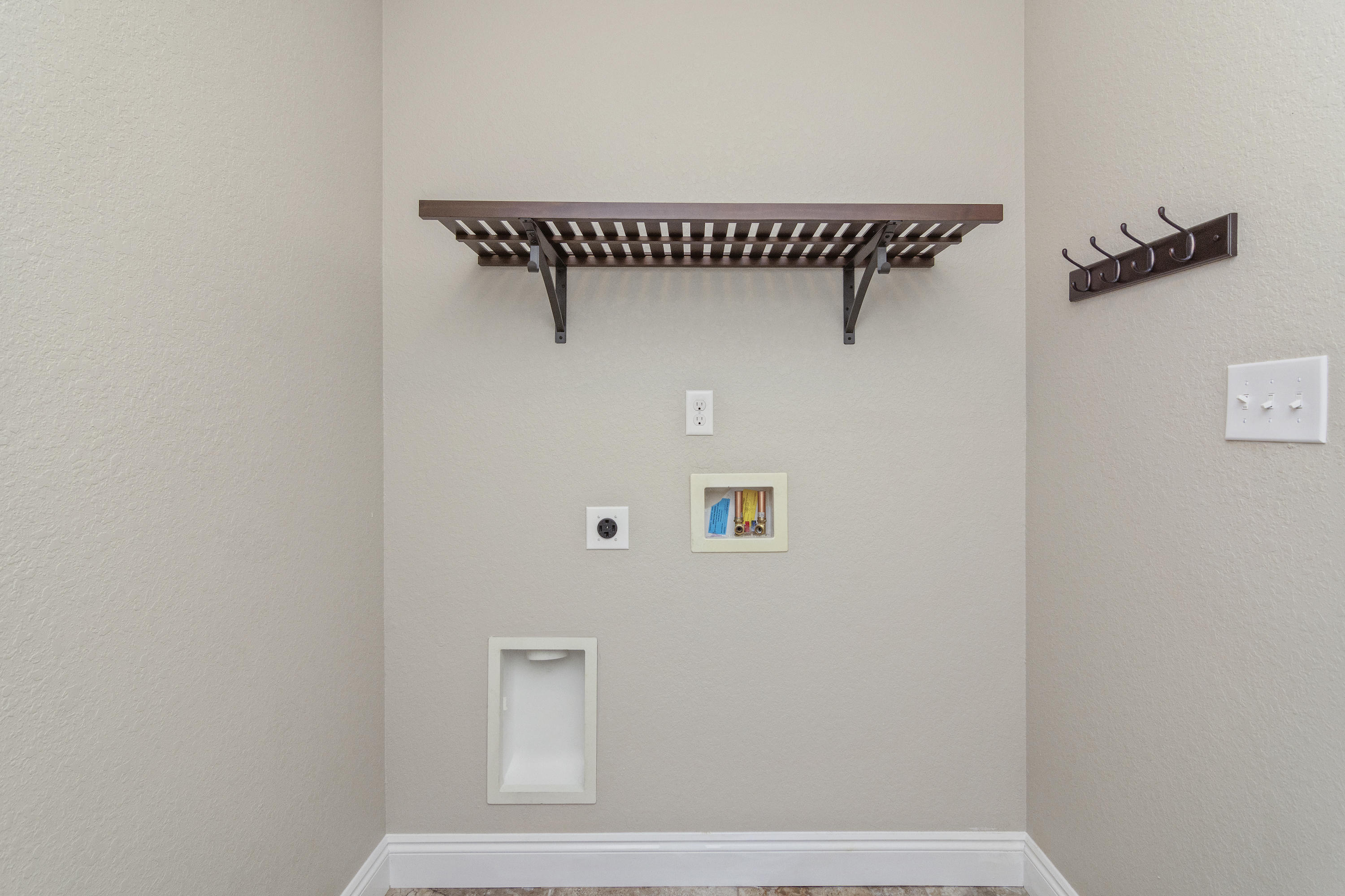 NAVARRE S/D 2ND ADDN - Residential