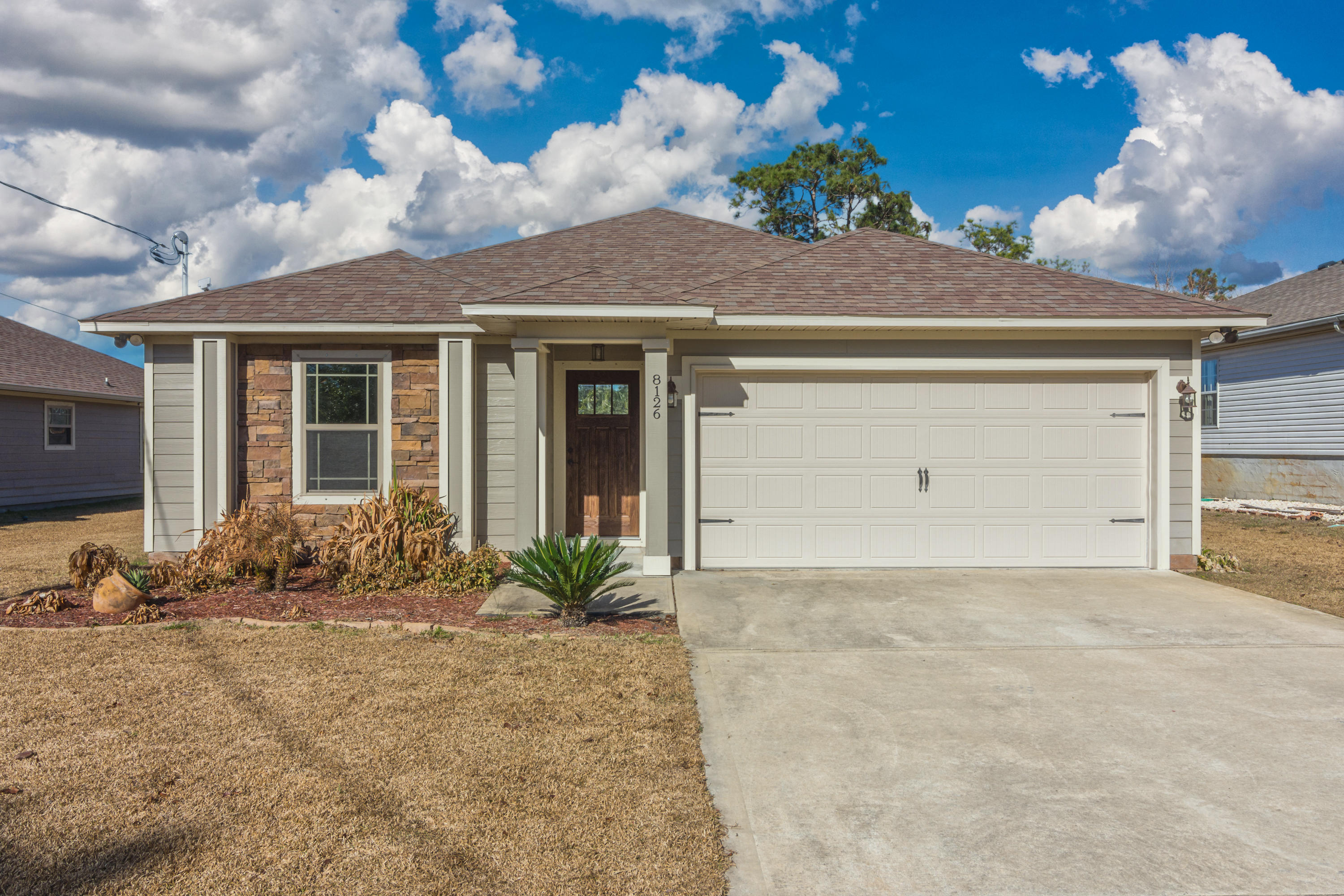 NAVARRE S/D 2ND ADDN - Residential