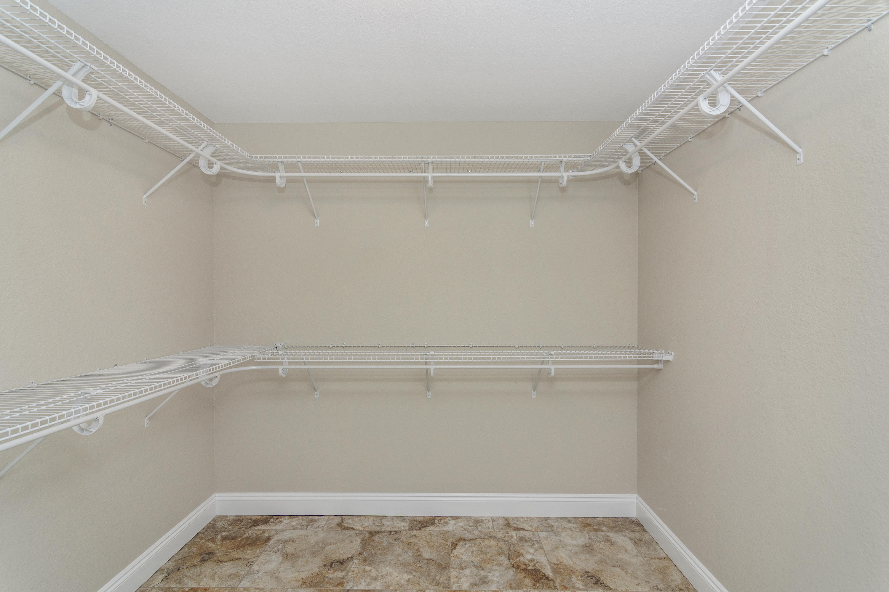 NAVARRE S/D 2ND ADDN - Residential