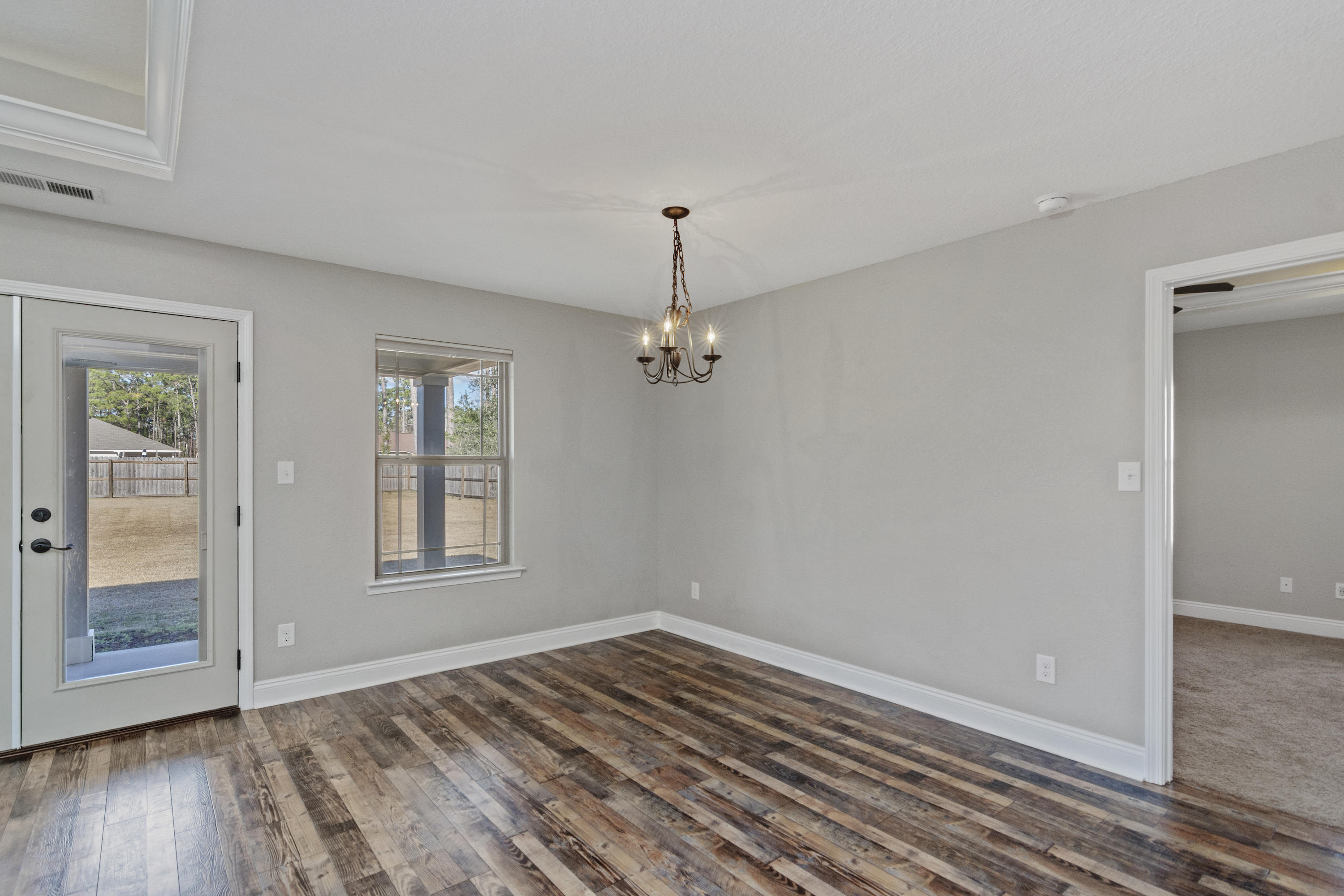 NAVARRE S/D 2ND ADDN - Residential