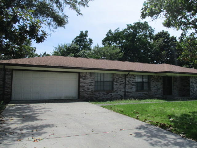 LAKE LORRAINE ESTATES - Residential Lease