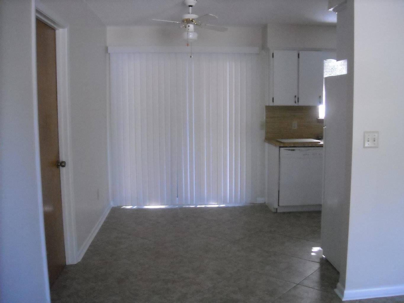 Port Dixie - Residential Lease