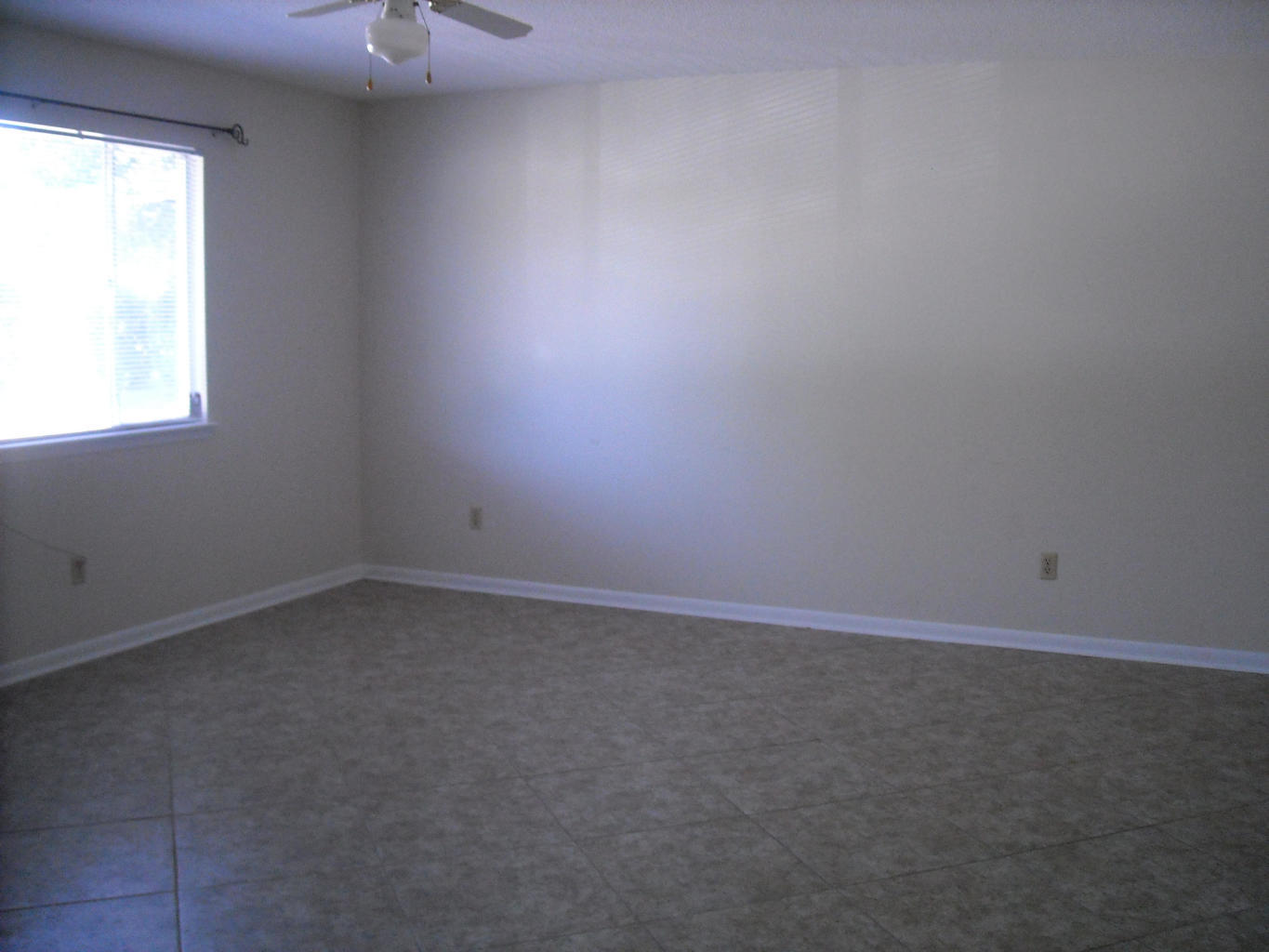 Port Dixie - Residential Lease