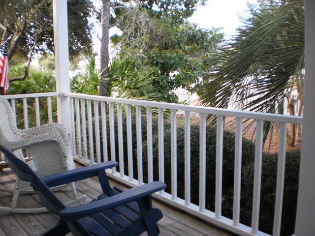 CRYSTAL BEACH COTTAGES PH 2 - Residential Lease