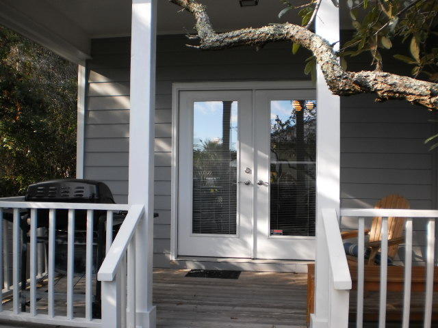 CRYSTAL BEACH COTTAGES PH 2 - Residential Lease