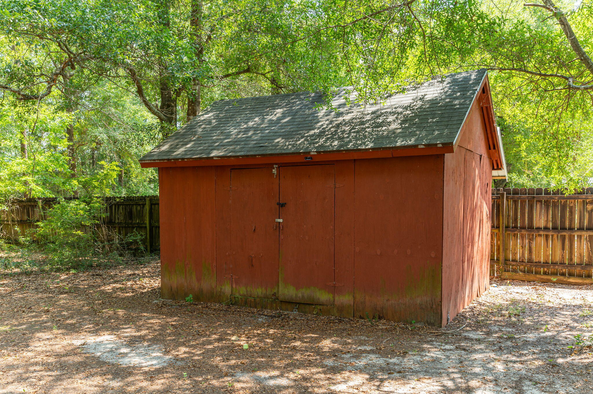 HIDDEN SPRINGS - Residential Lease