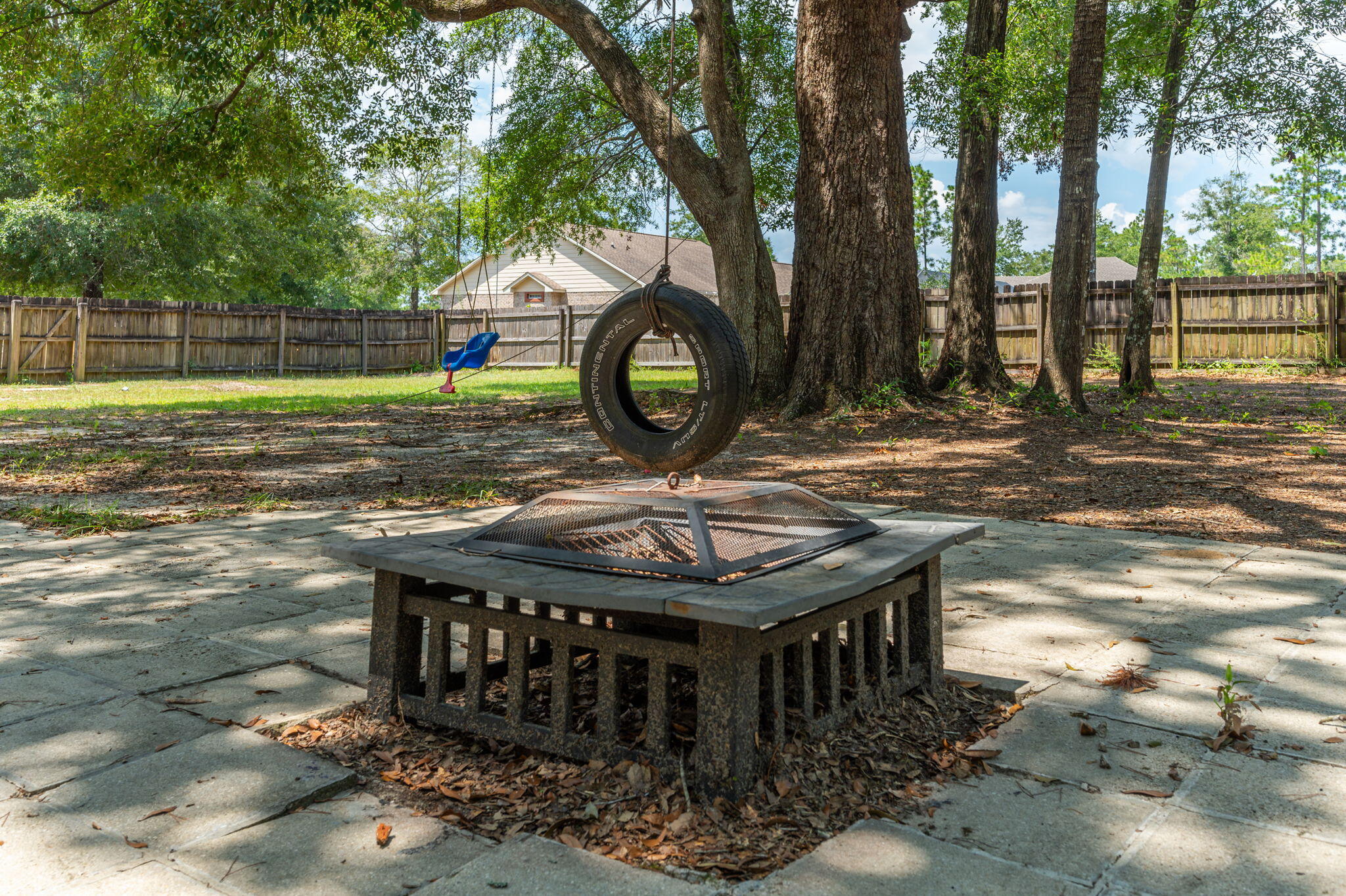 HIDDEN SPRINGS - Residential Lease