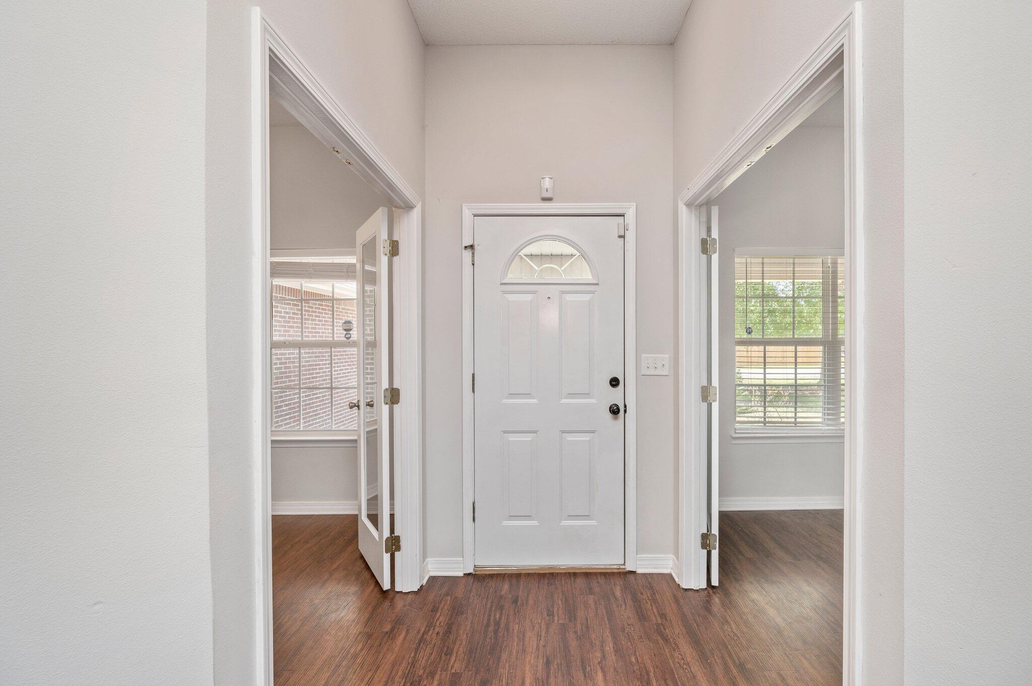 HIDDEN SPRINGS - Residential Lease