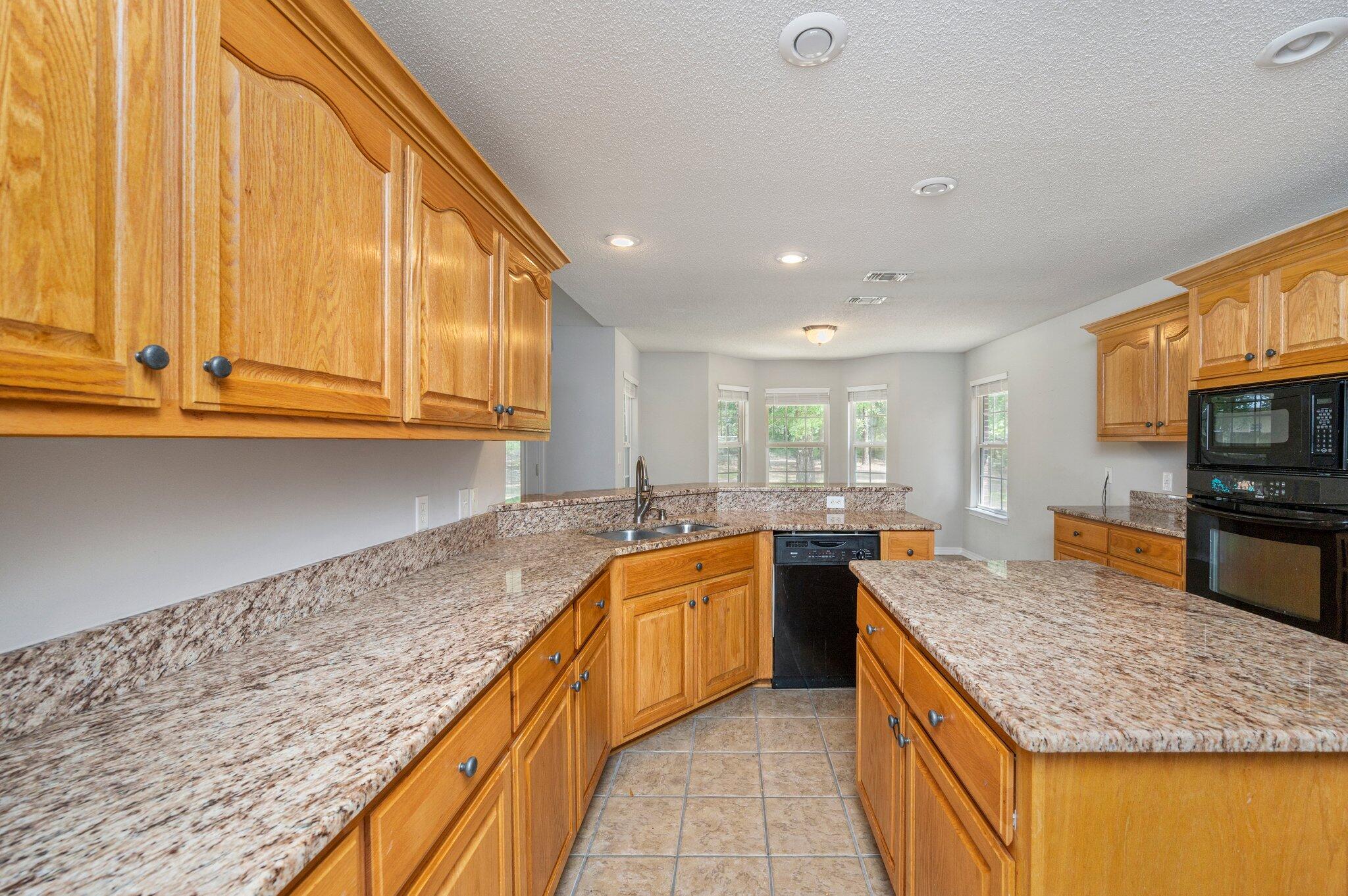 HIDDEN SPRINGS - Residential Lease