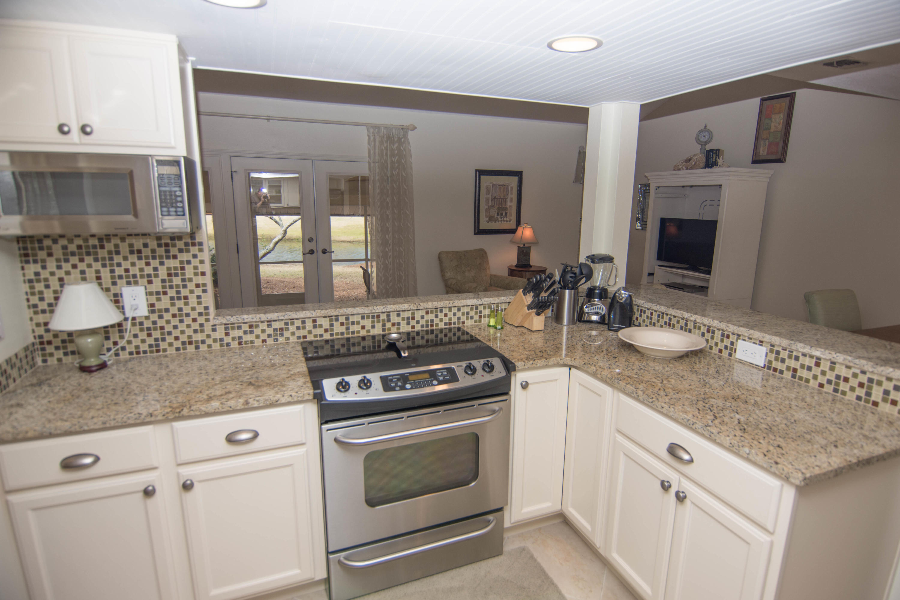 BAYOU VILLAGE CONDO PH 2 - Residential