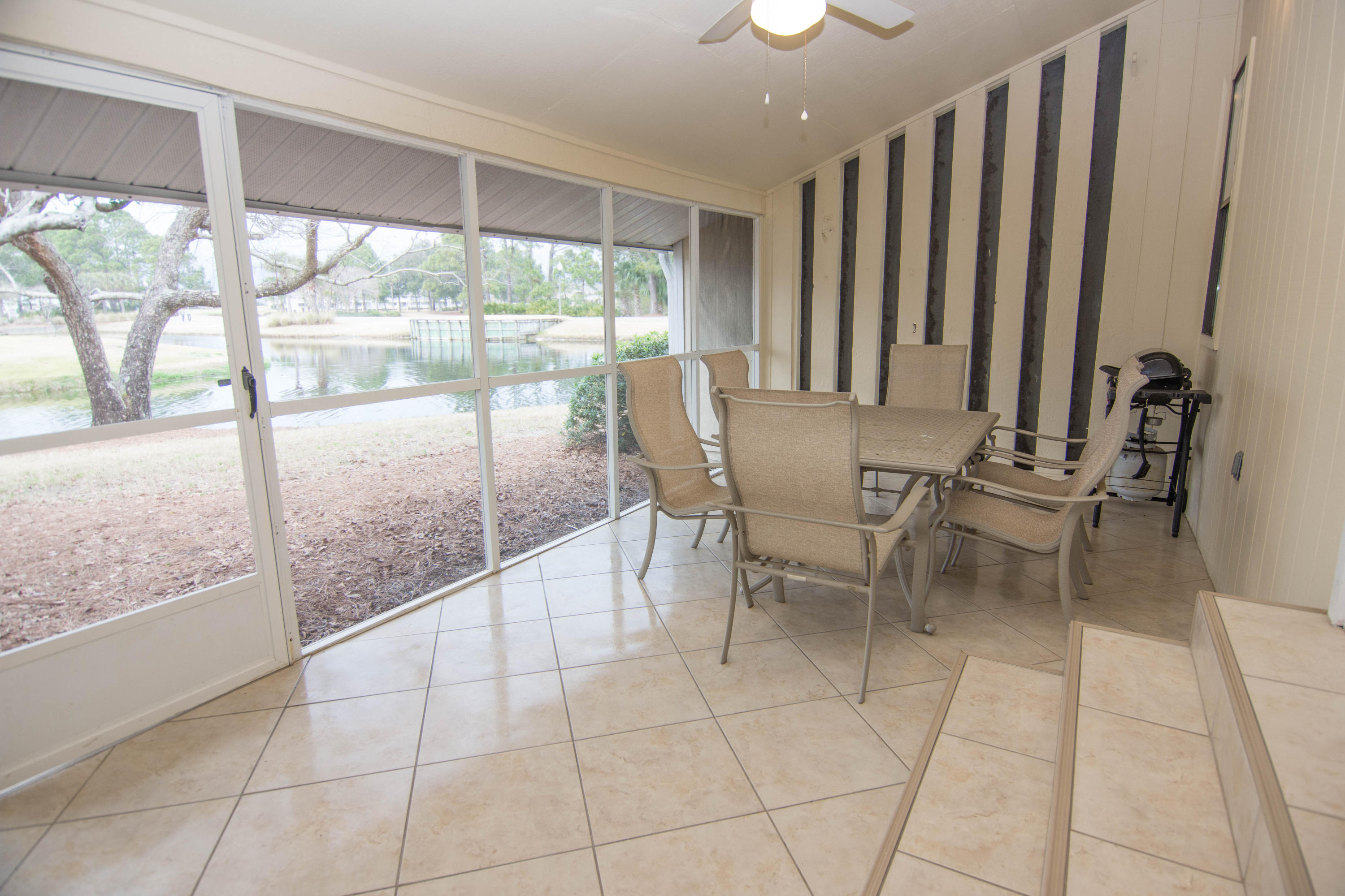 BAYOU VILLAGE CONDO PH 2 - Residential