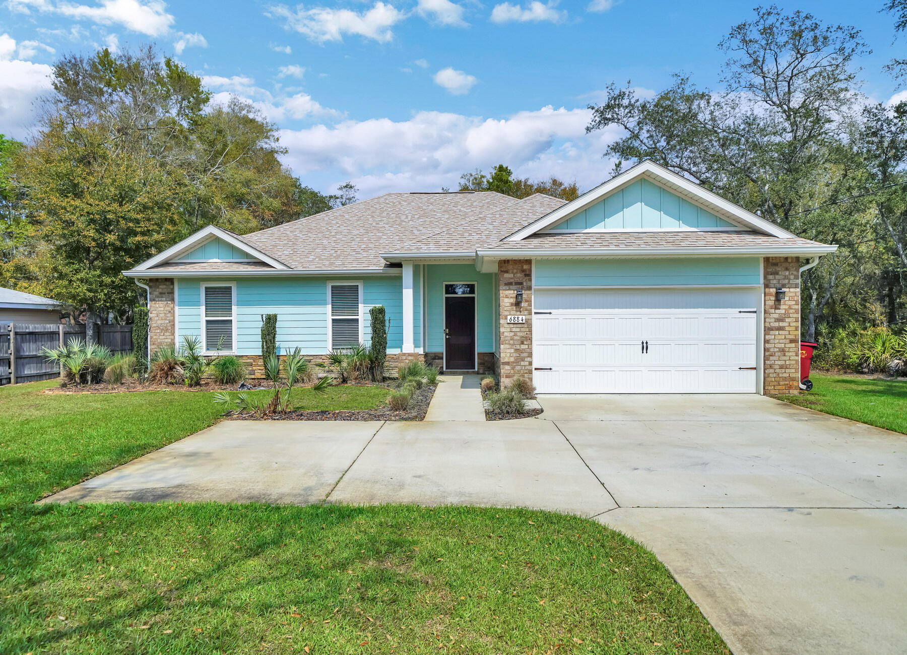 NO RECORDED SUBDIVISION - Residential Lease