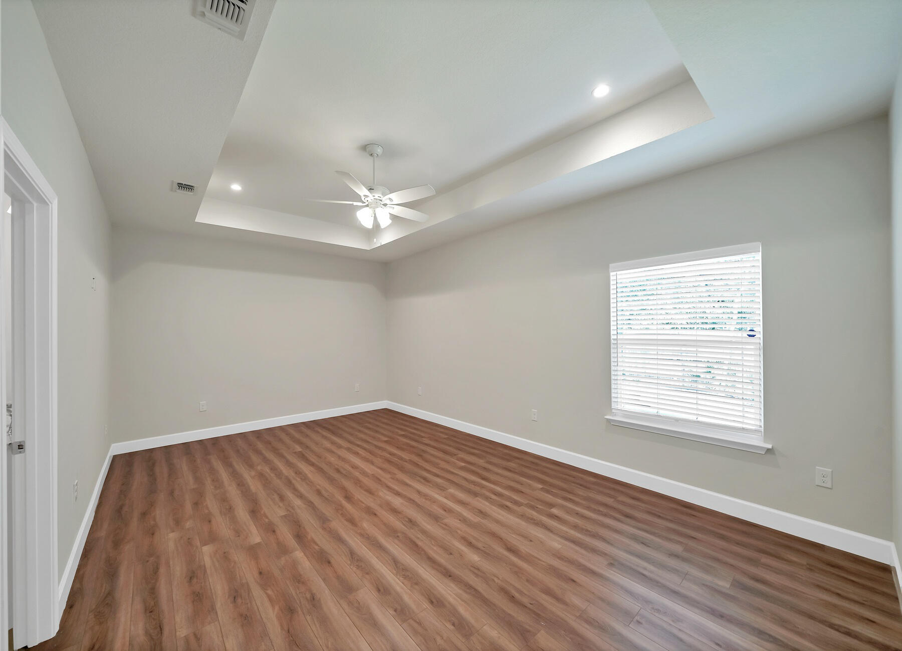 NO RECORDED SUBDIVISION - Residential Lease