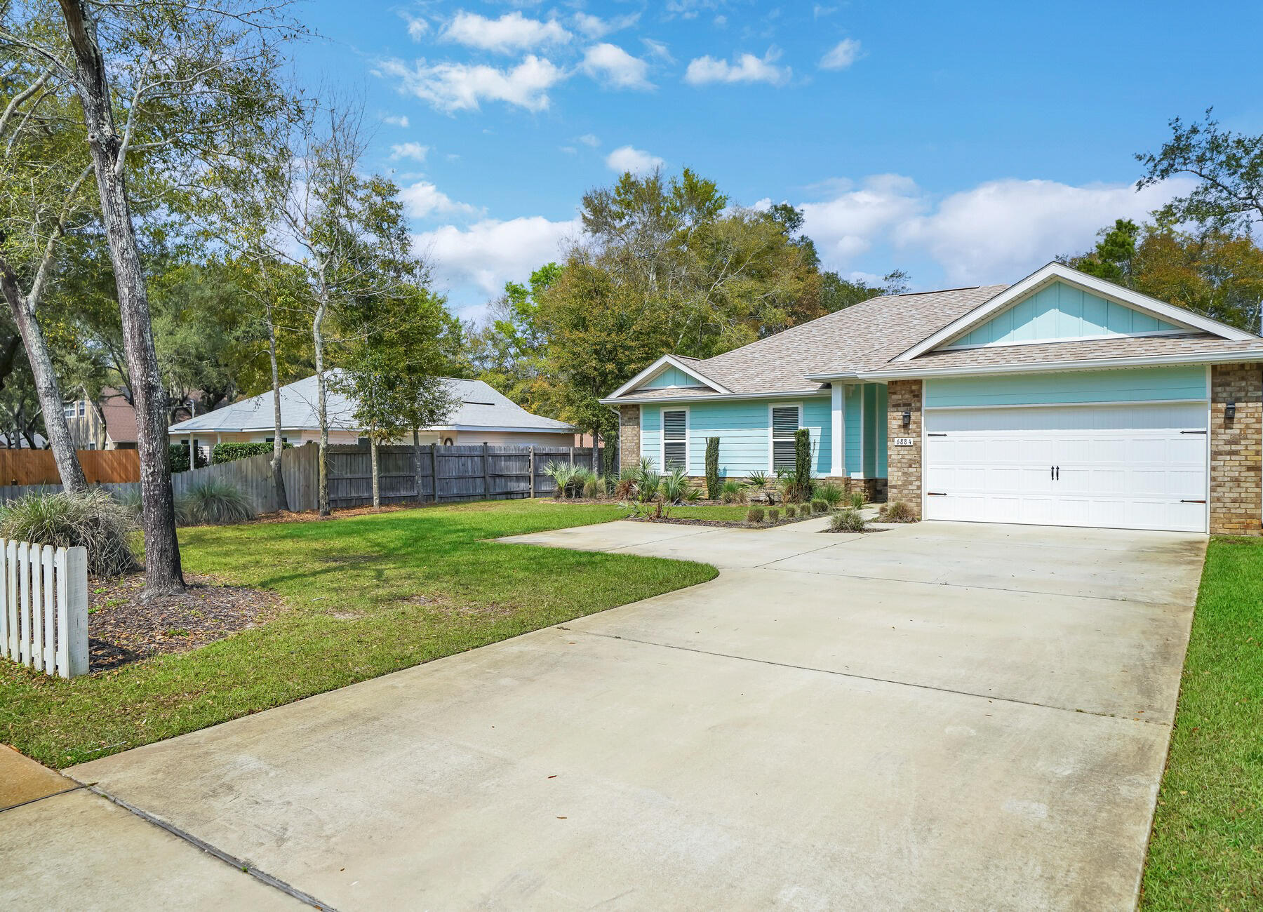 NO RECORDED SUBDIVISION - Residential Lease