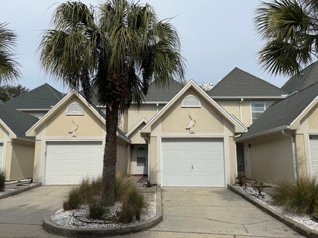 PELICAN PLACE T/H EAST - Residential Lease