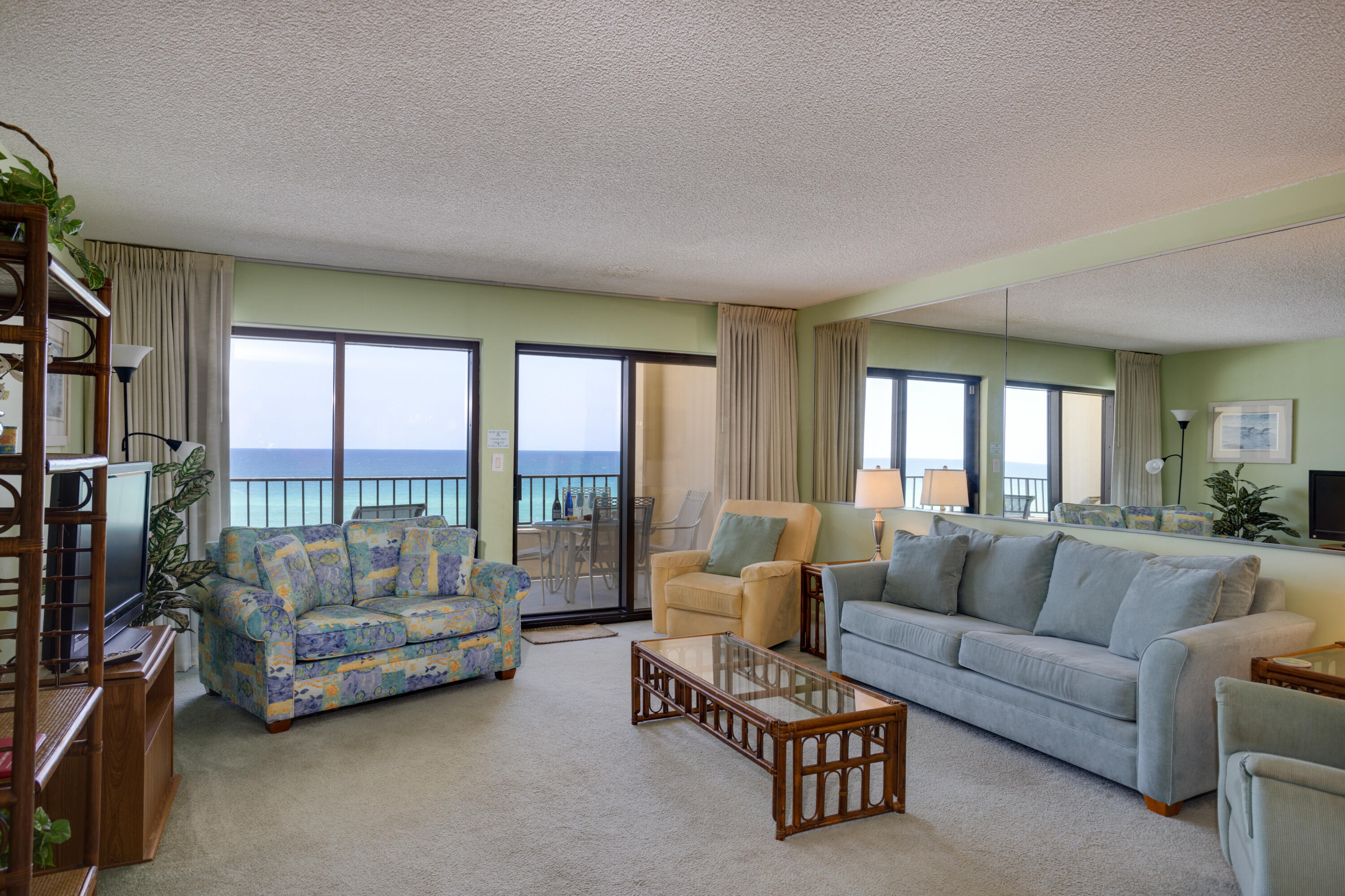 Surf Dweller Condomiums - Residential