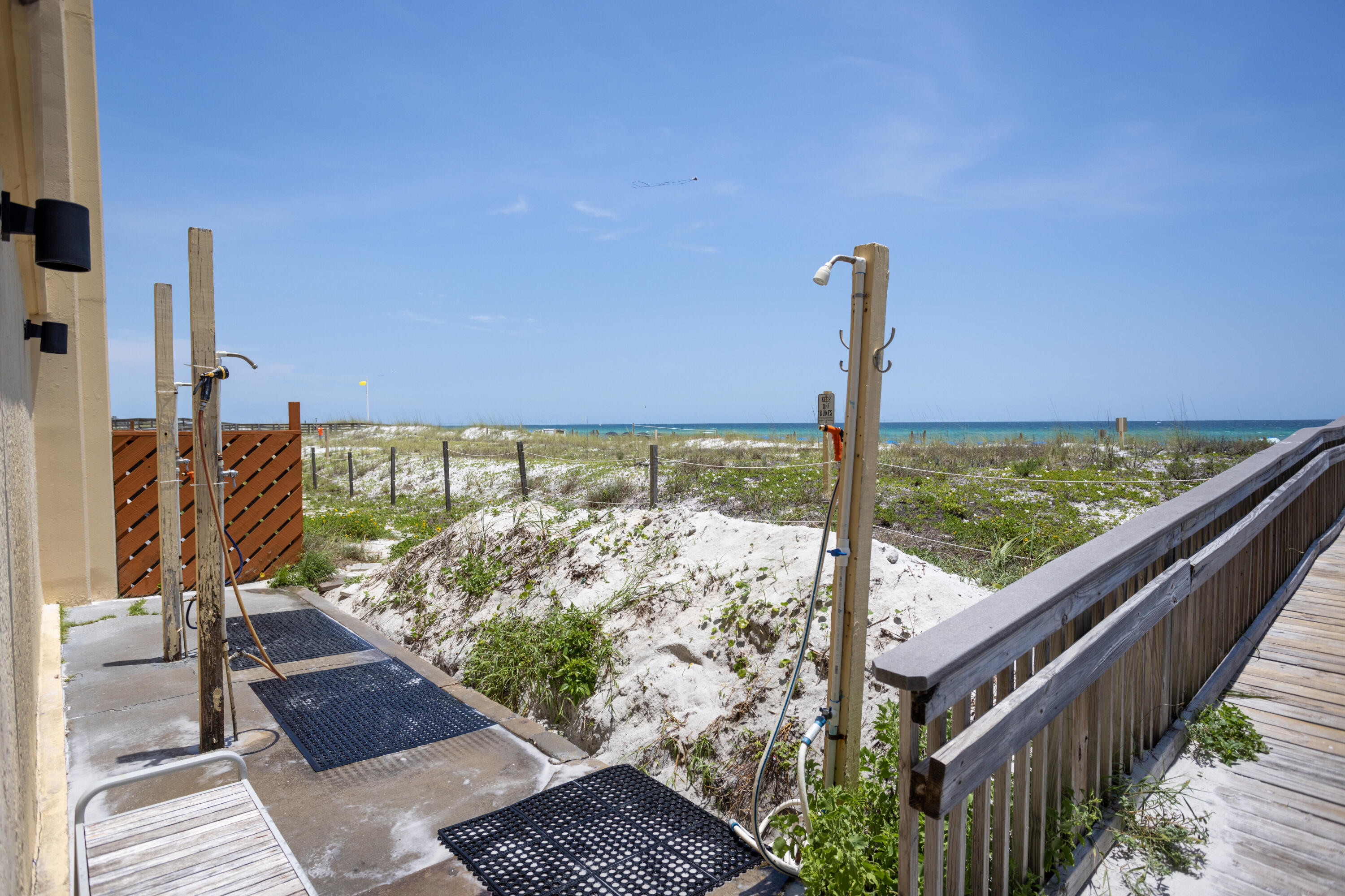 Surf Dweller Condomiums - Residential