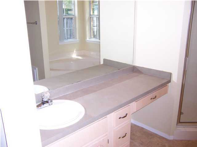 PARKWOOD COURT AT BLUEWATER BAY - Residential Lease
