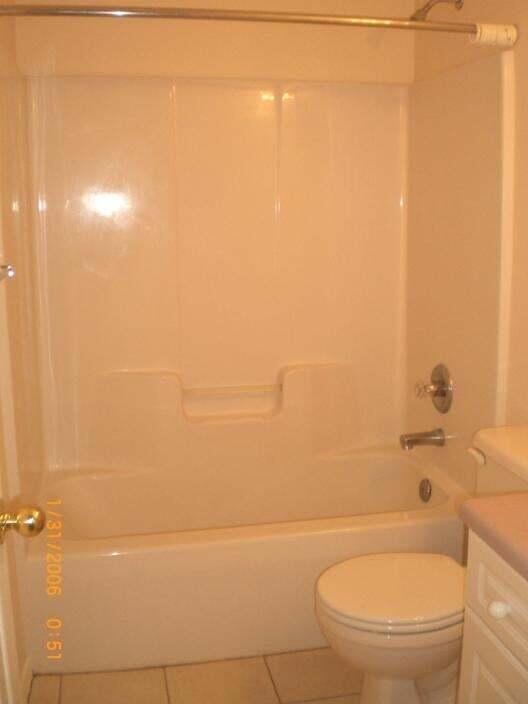 CAMBRIDGE VILLAGE T/H - Residential Lease
