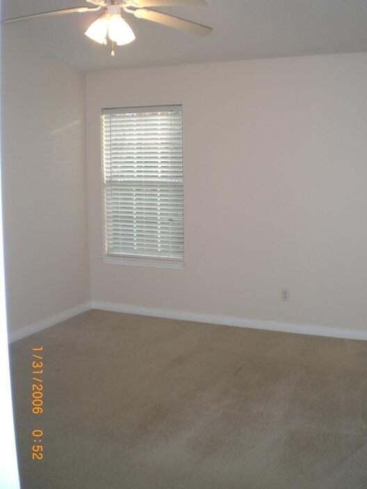 CAMBRIDGE VILLAGE T/H - Residential Lease