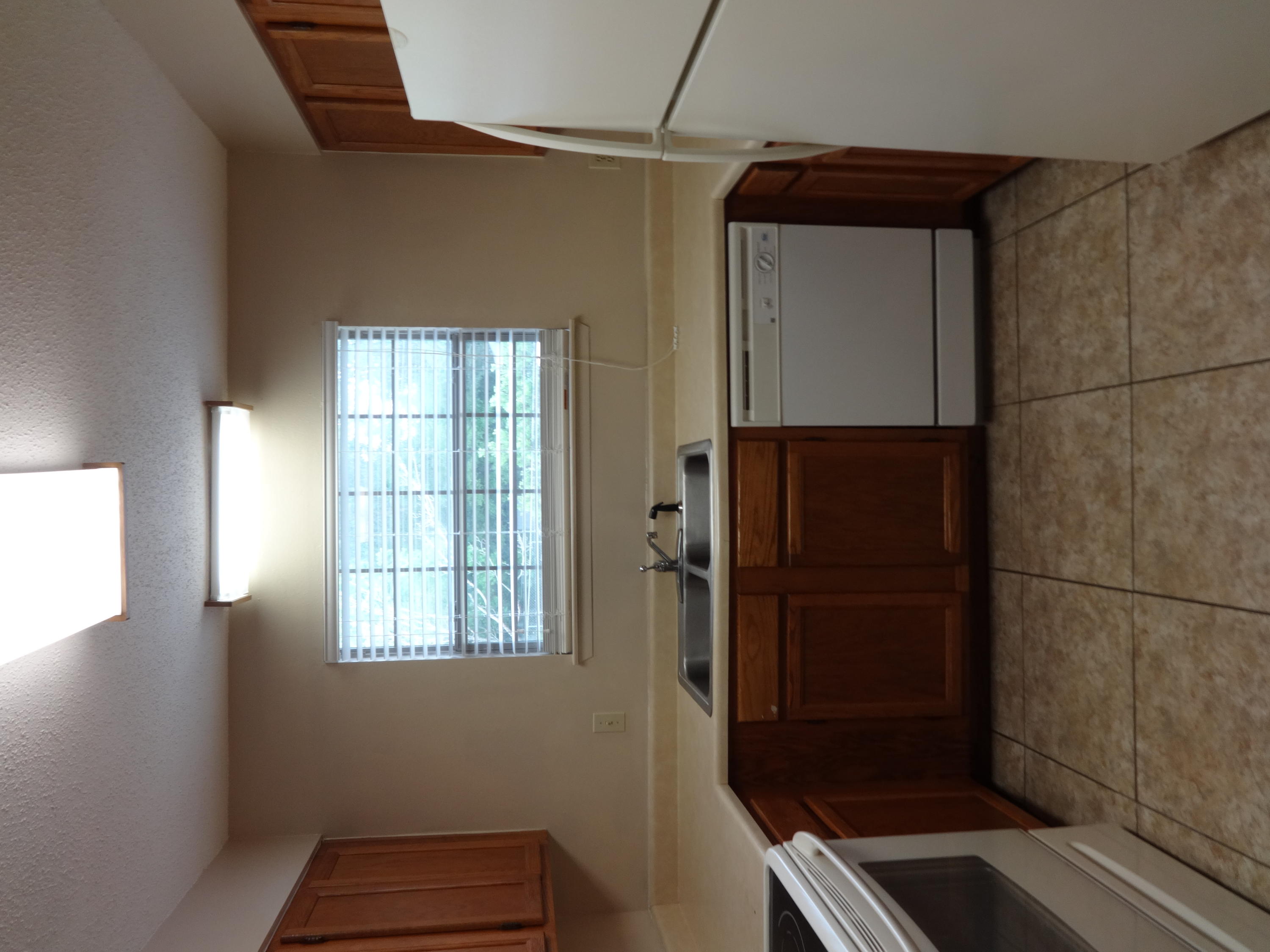OAKDALE MINI FARMS - Residential Lease