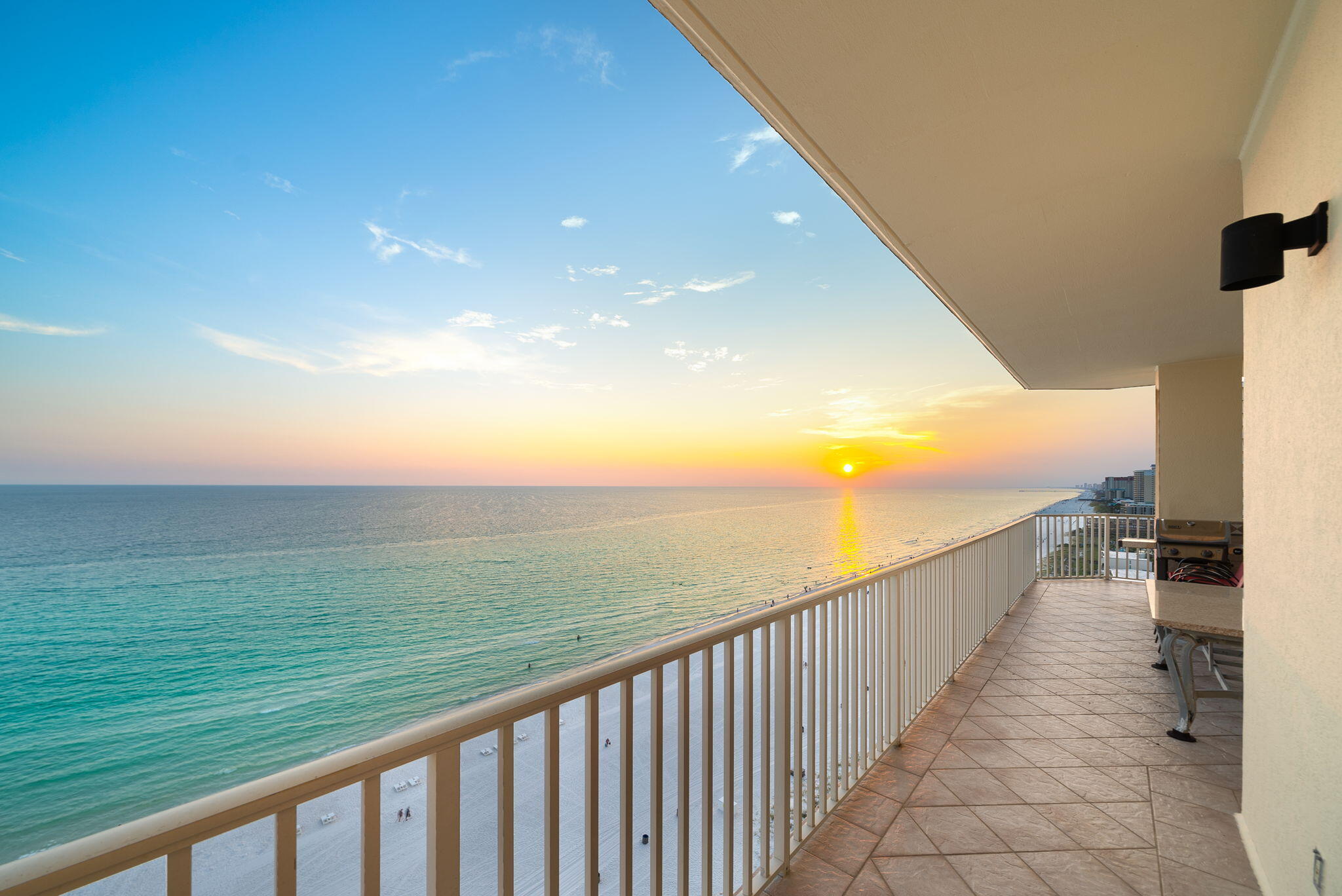 Grande Surf Club Condo - Residential