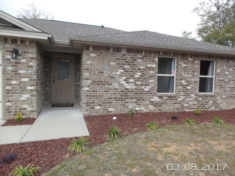 TRAILWOOD ESTATES - Residential Lease