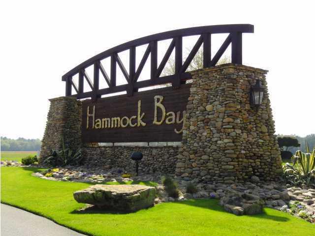 HAMMOCK BAY - Land