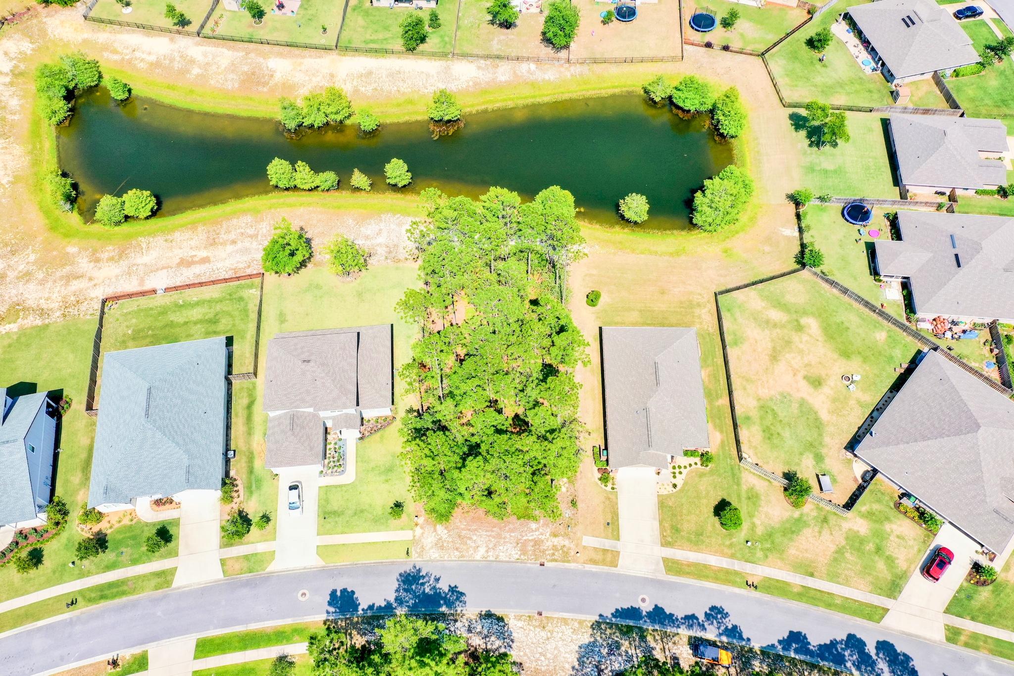HAMMOCK BAY - Land