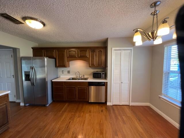 PORT DIXIE - Residential Lease