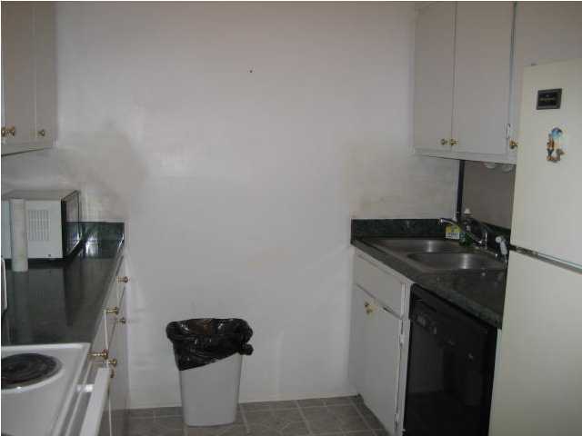 PIER ONE CONDO - Residential Lease