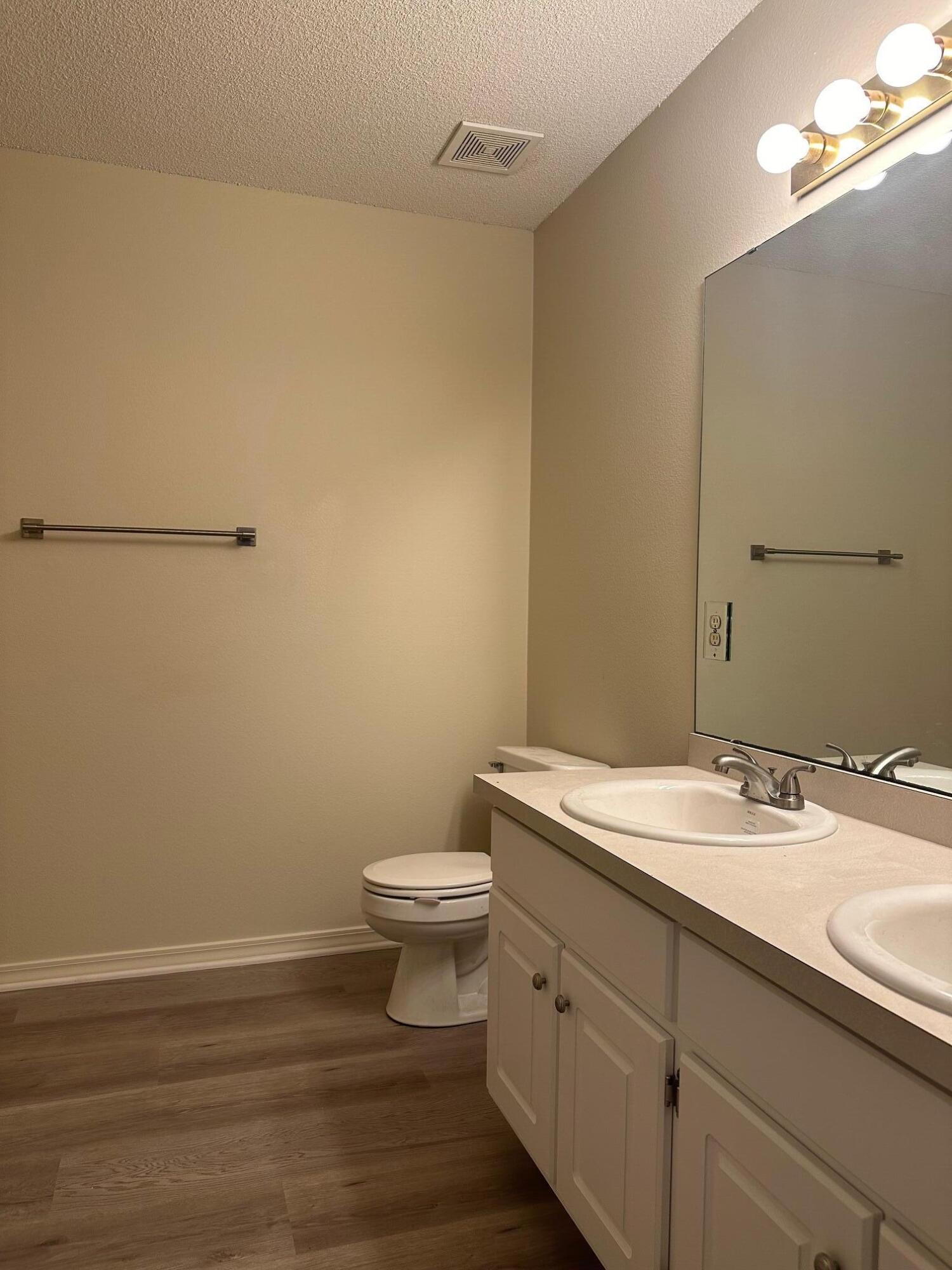 WHISPERING WOODS - Residential Lease