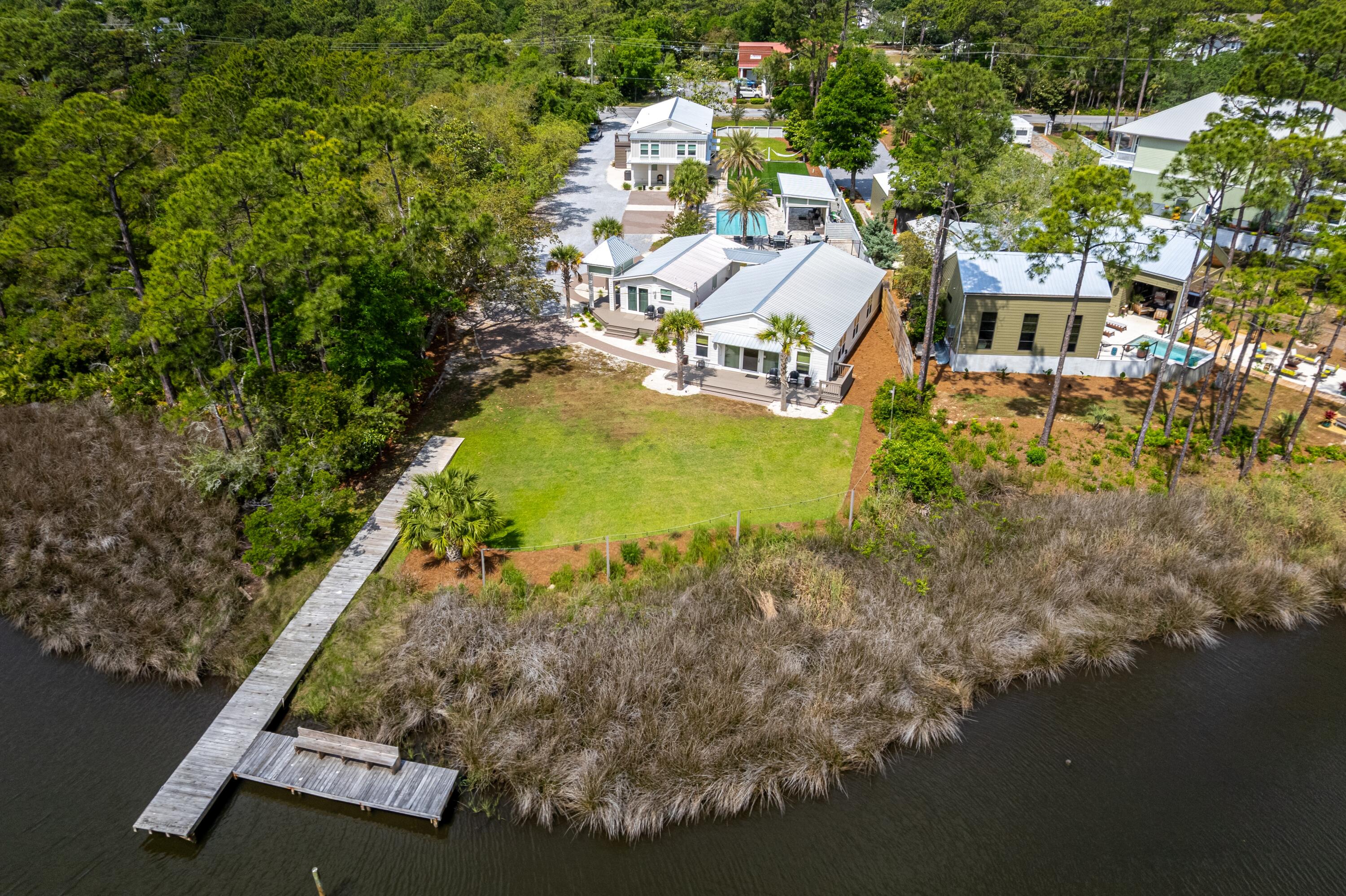 MACK BAYOU ESTATES - Residential
