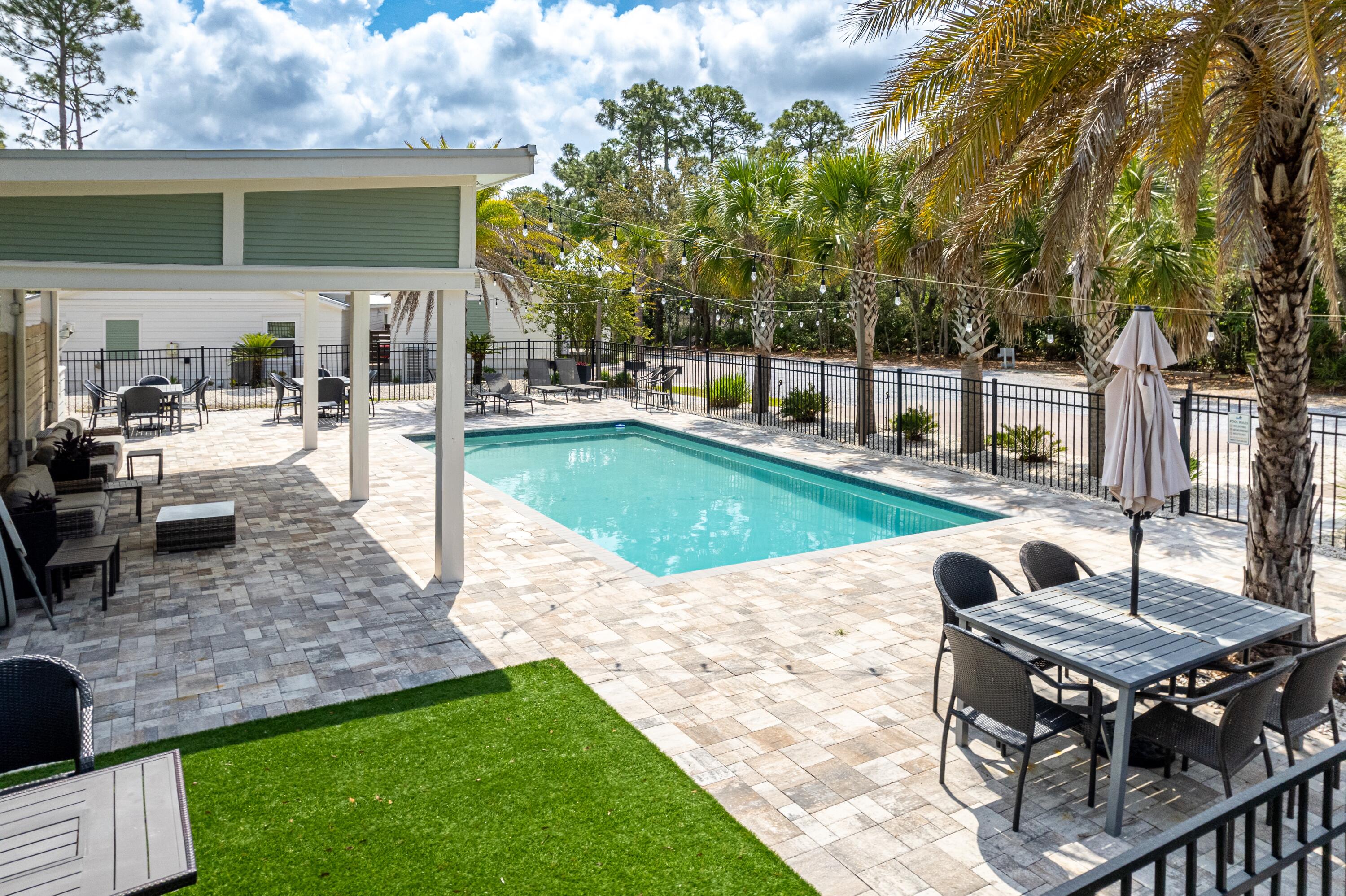 MACK BAYOU ESTATES - Residential