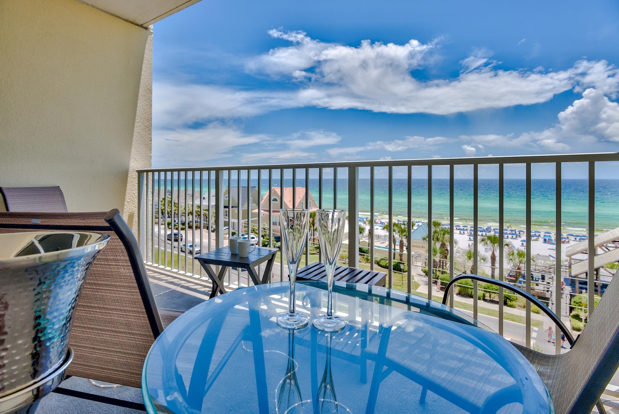 LEEWARD KEY - Residential