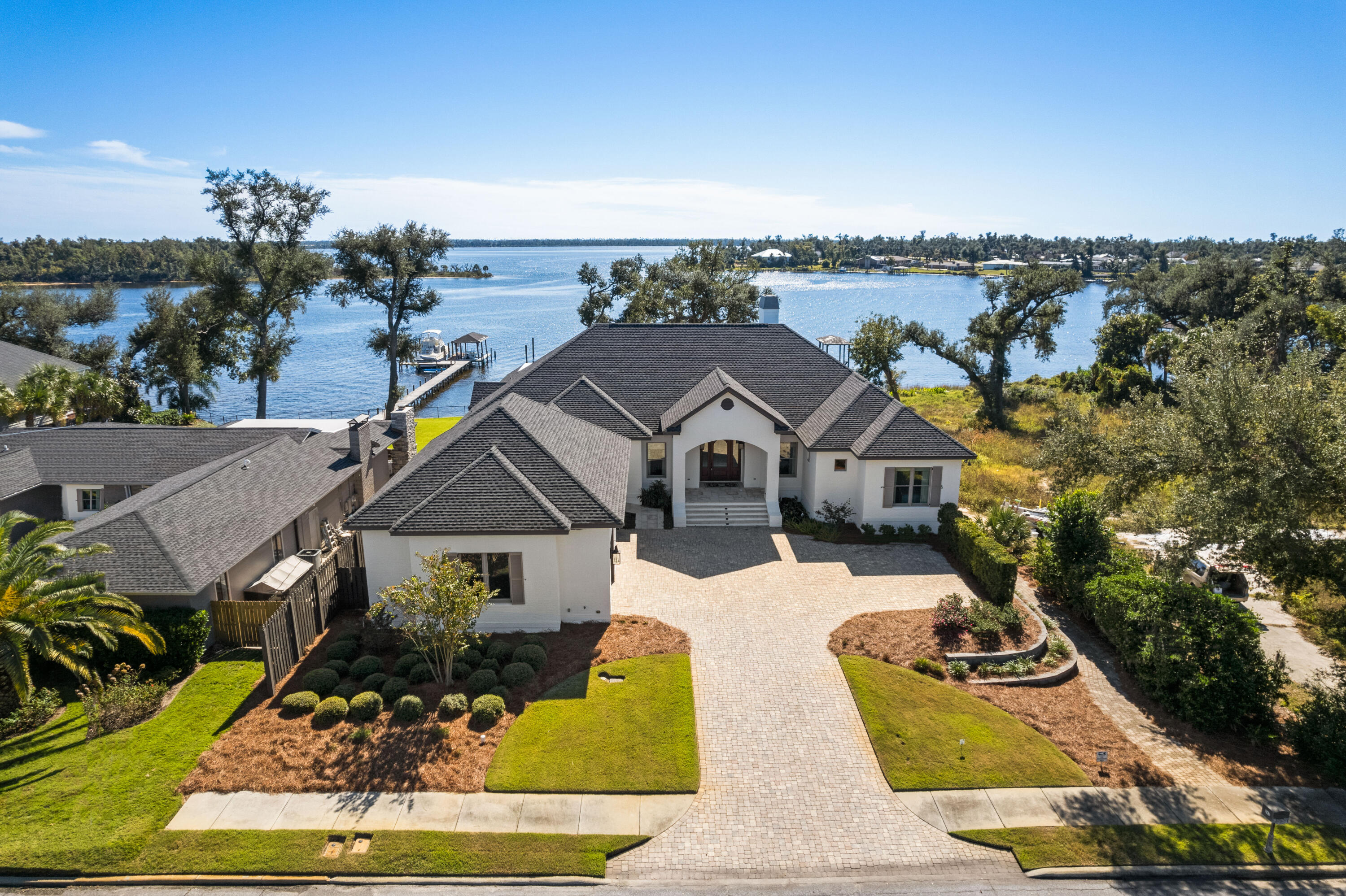 COVE TERRACE - Residential