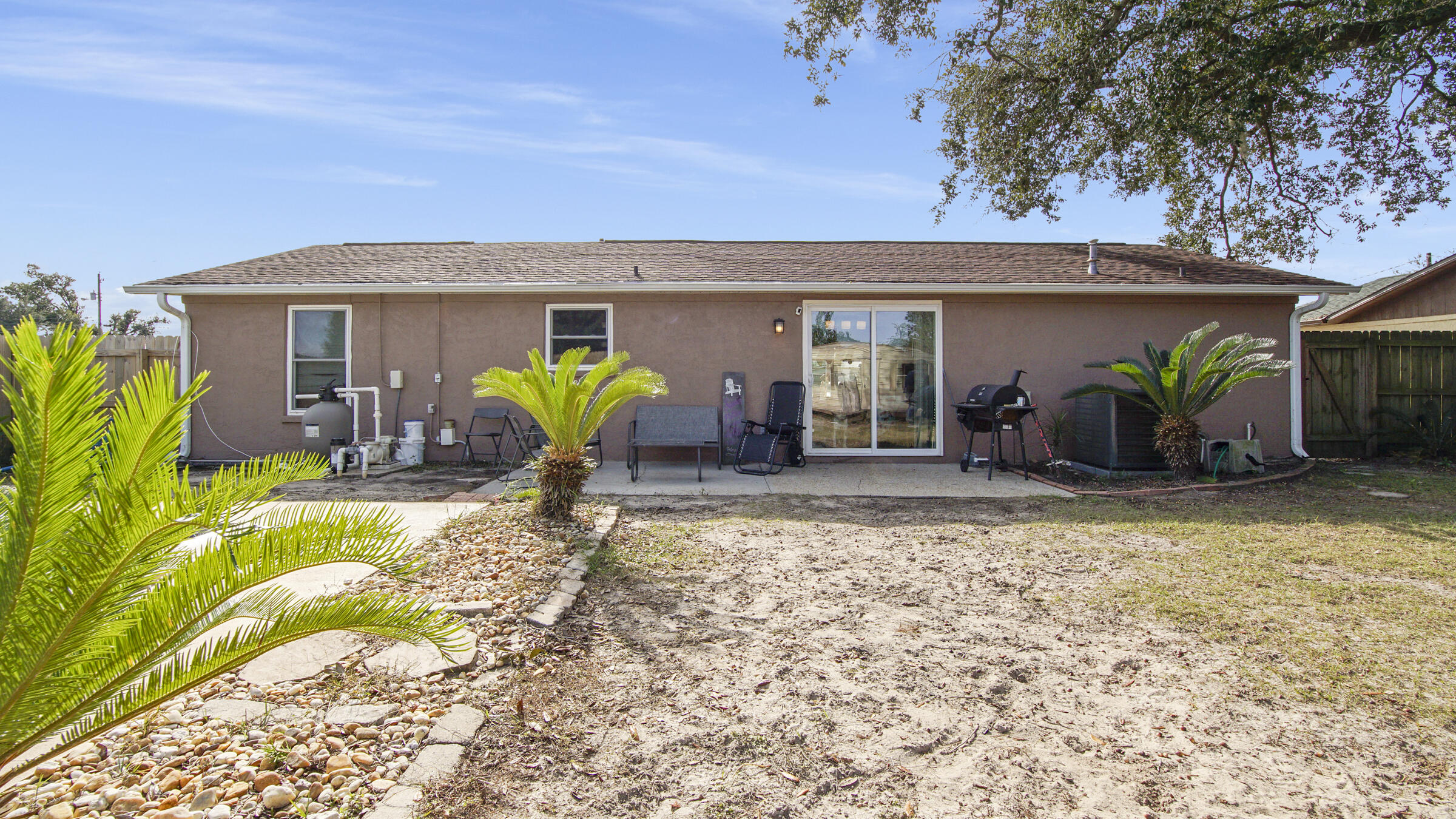 NO RECORDED SUBDIVISION - Residential