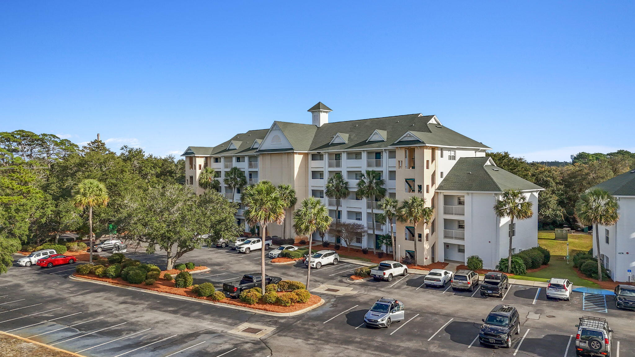 THE FLORIDA CLUB - Residential Lease