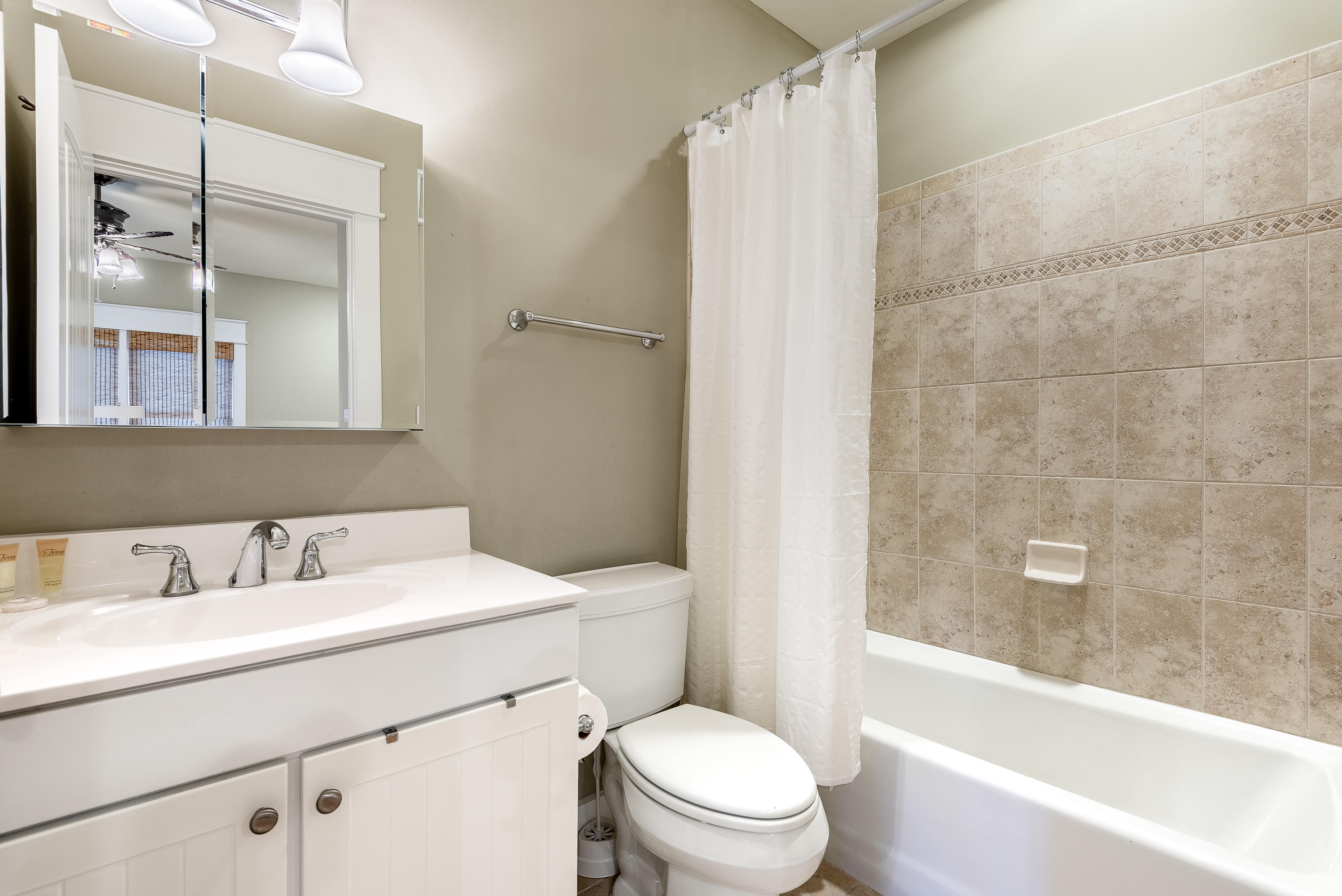 SEA BLUFF VILLAS CONDO - Residential