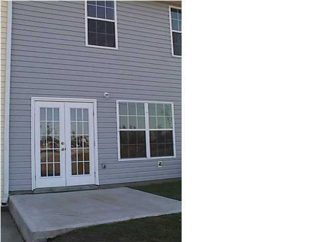 ROLLING PINES - Residential Lease