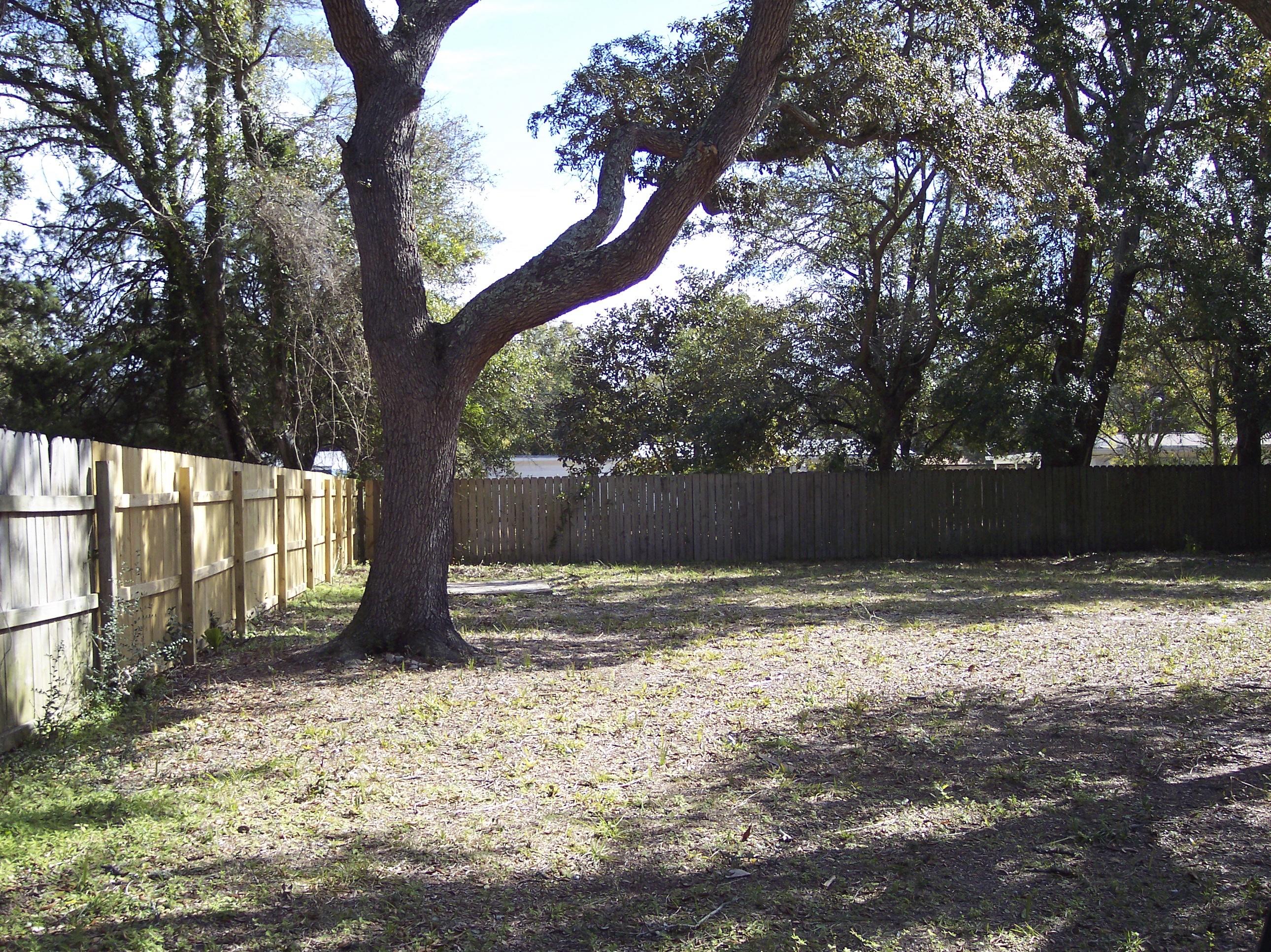 SEABREEZE 3RD ADDN - Residential Lease