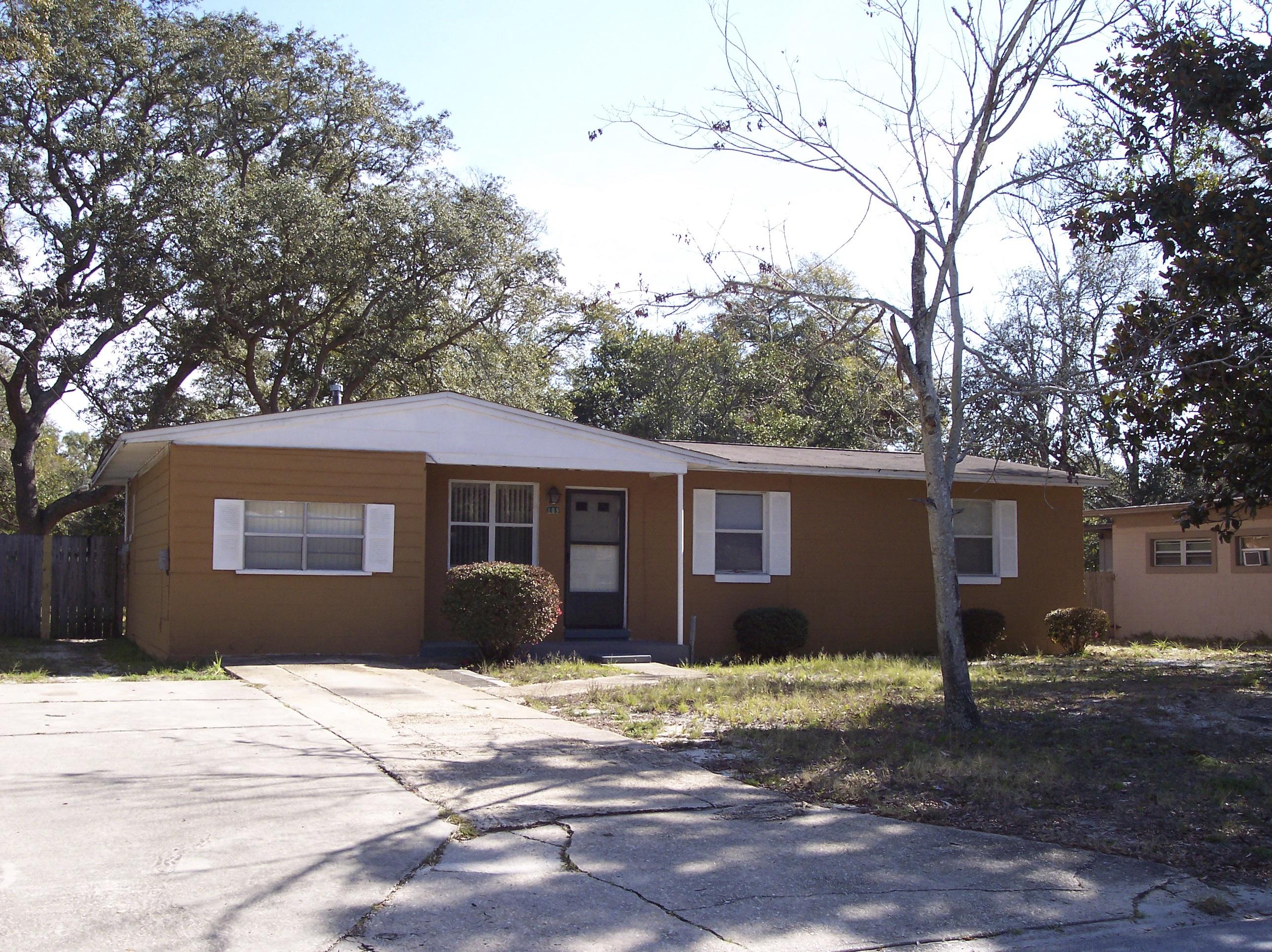 SEABREEZE 3RD ADDN - Residential Lease